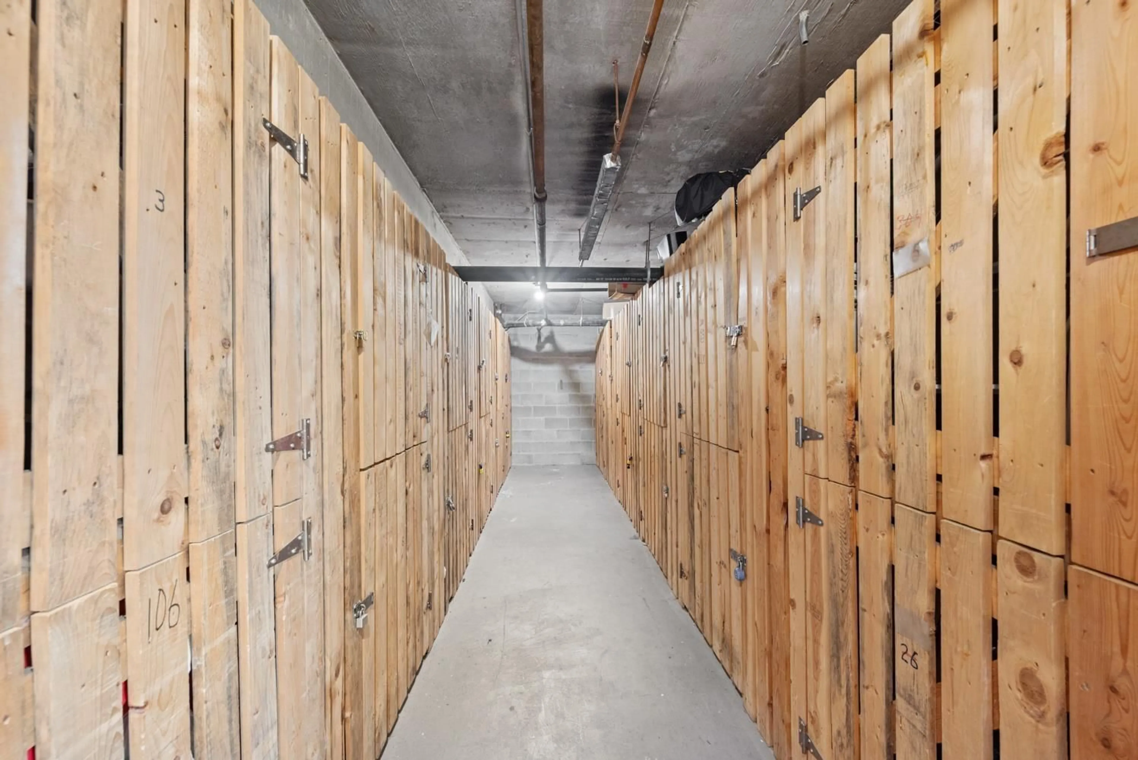 Storage room or clothes room or walk-in closet for 112 - 10644 151A STREET STREET, Surrey British Columbia V3R8R3