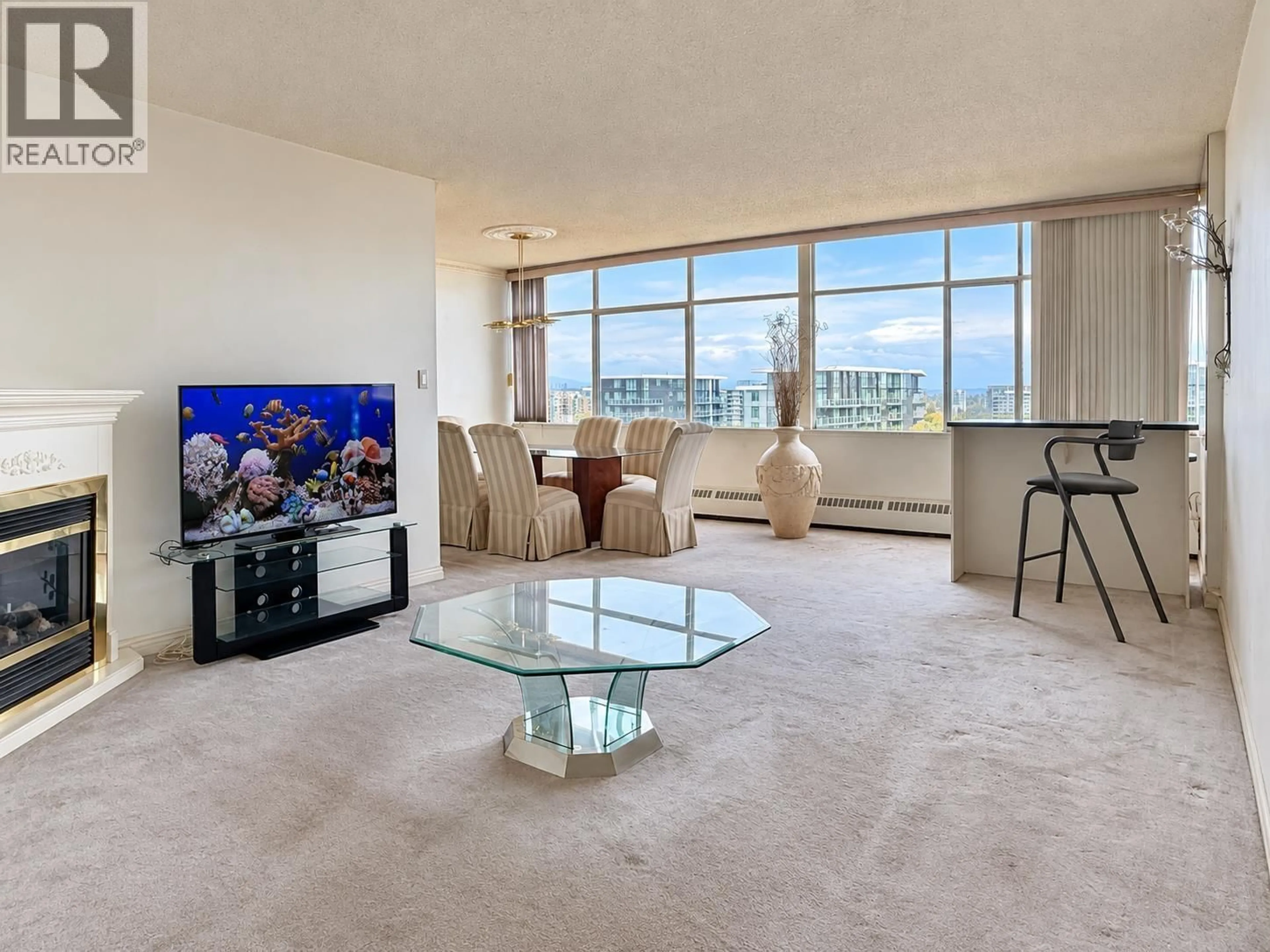 Living room with furniture, unknown for 1614 - 6611 MINORU BOULEVARD, Richmond British Columbia V6Y1Y9