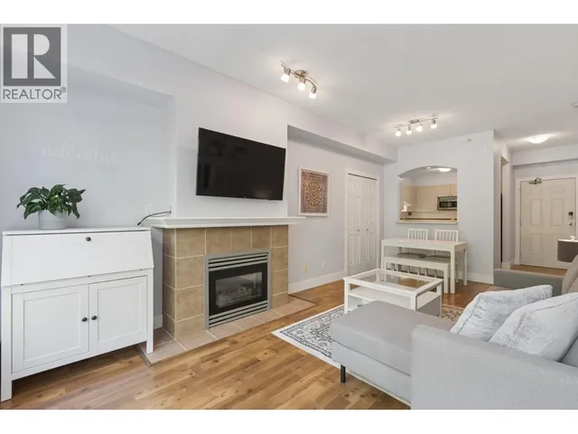 321 - 3600 WINDCREST DRIVE, North Vancouver 5