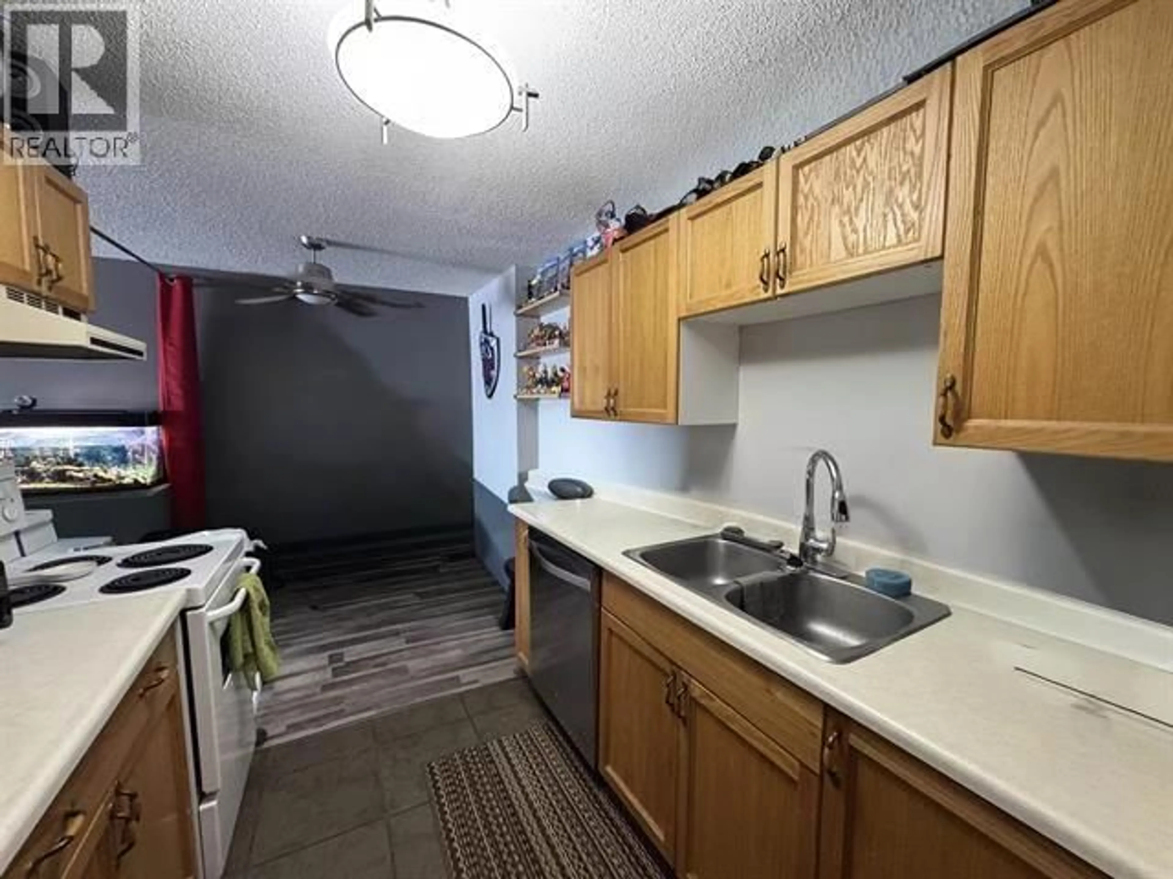 Standard kitchen, unknown for 105 - 10216 102 AVENUE, Fort St. John British Columbia V1J2E5