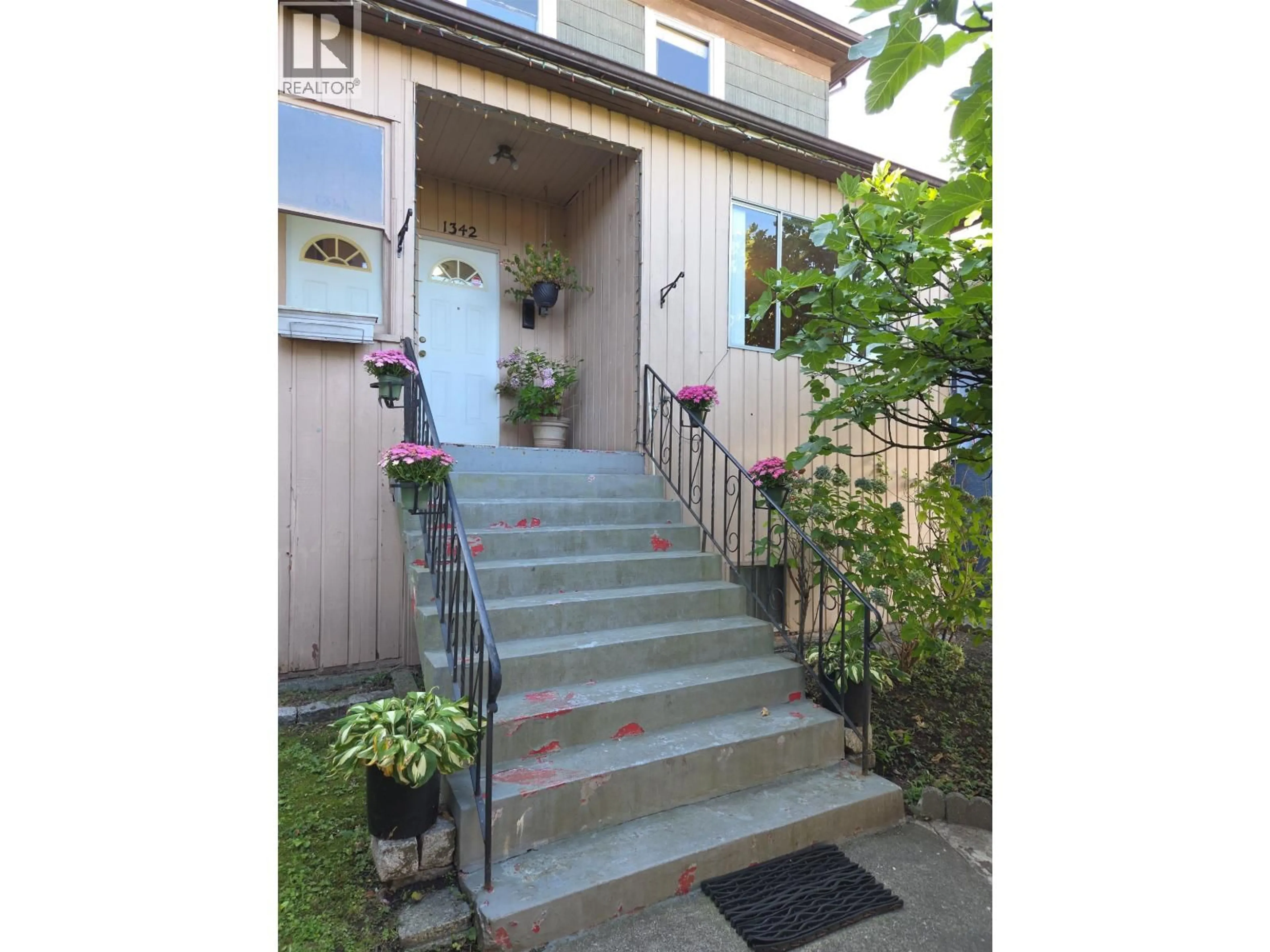 Unknown for 1342 GRANT STREET, Vancouver British Columbia V5L2X5