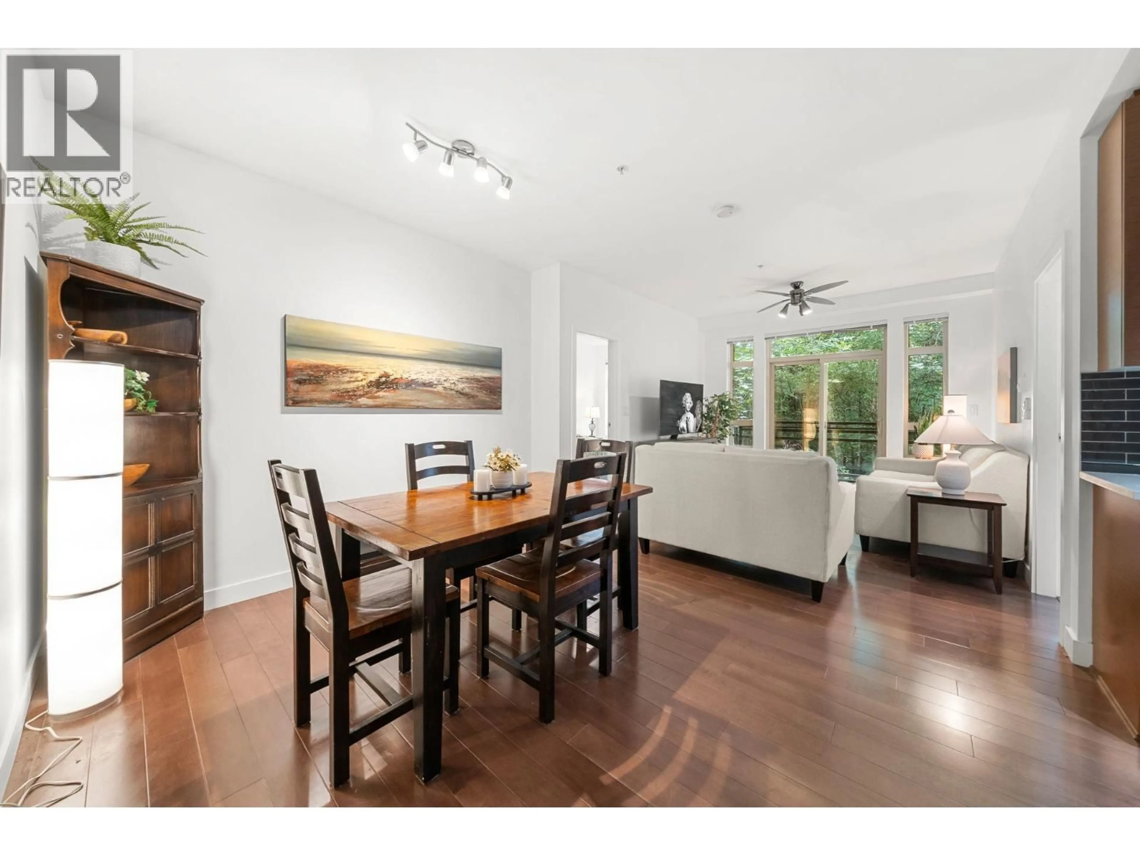 Dining room, wood/laminate floor for 205 - 3294 MT SEYMOUR PARKWAY, North Vancouver British Columbia V7H0B1
