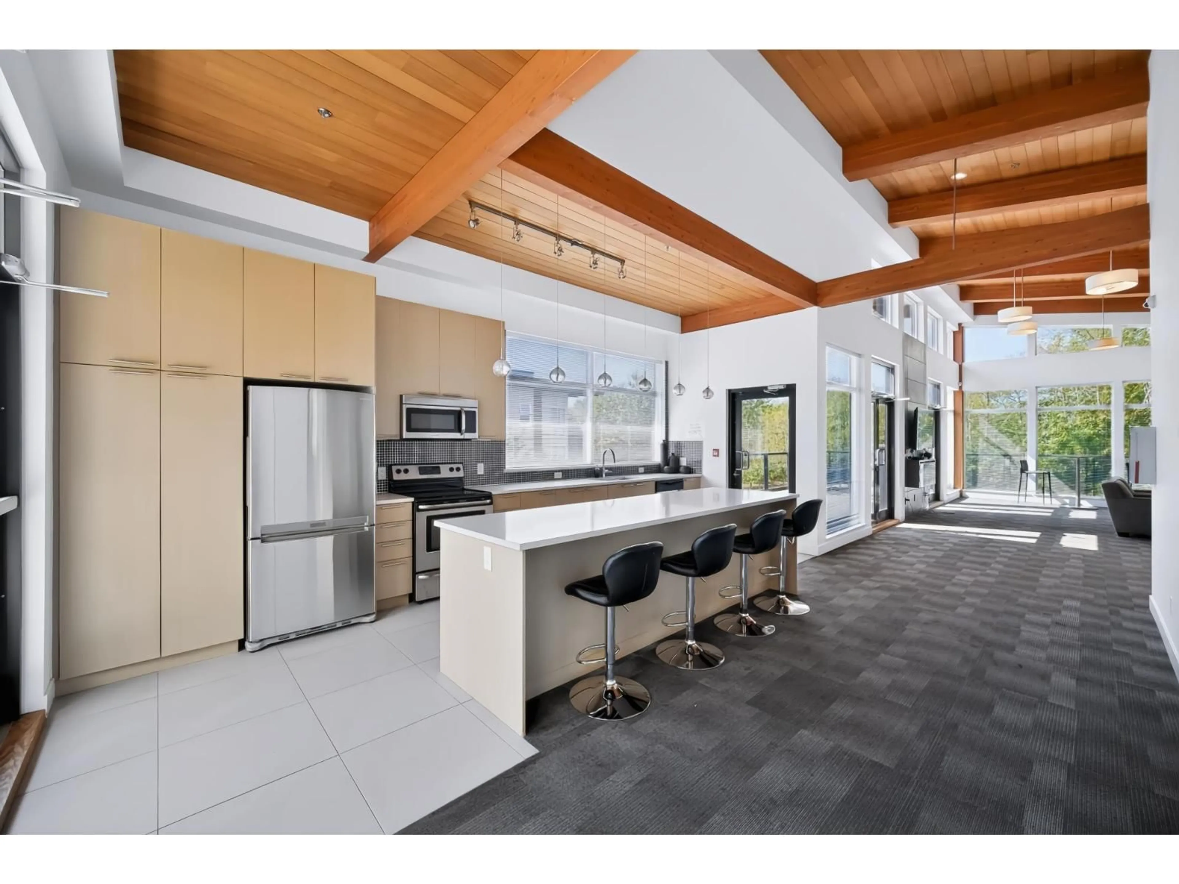 Open concept kitchen, ceramic/tile floor for 69 - 16222 23A AVENUE, Surrey British Columbia V3Z6P4