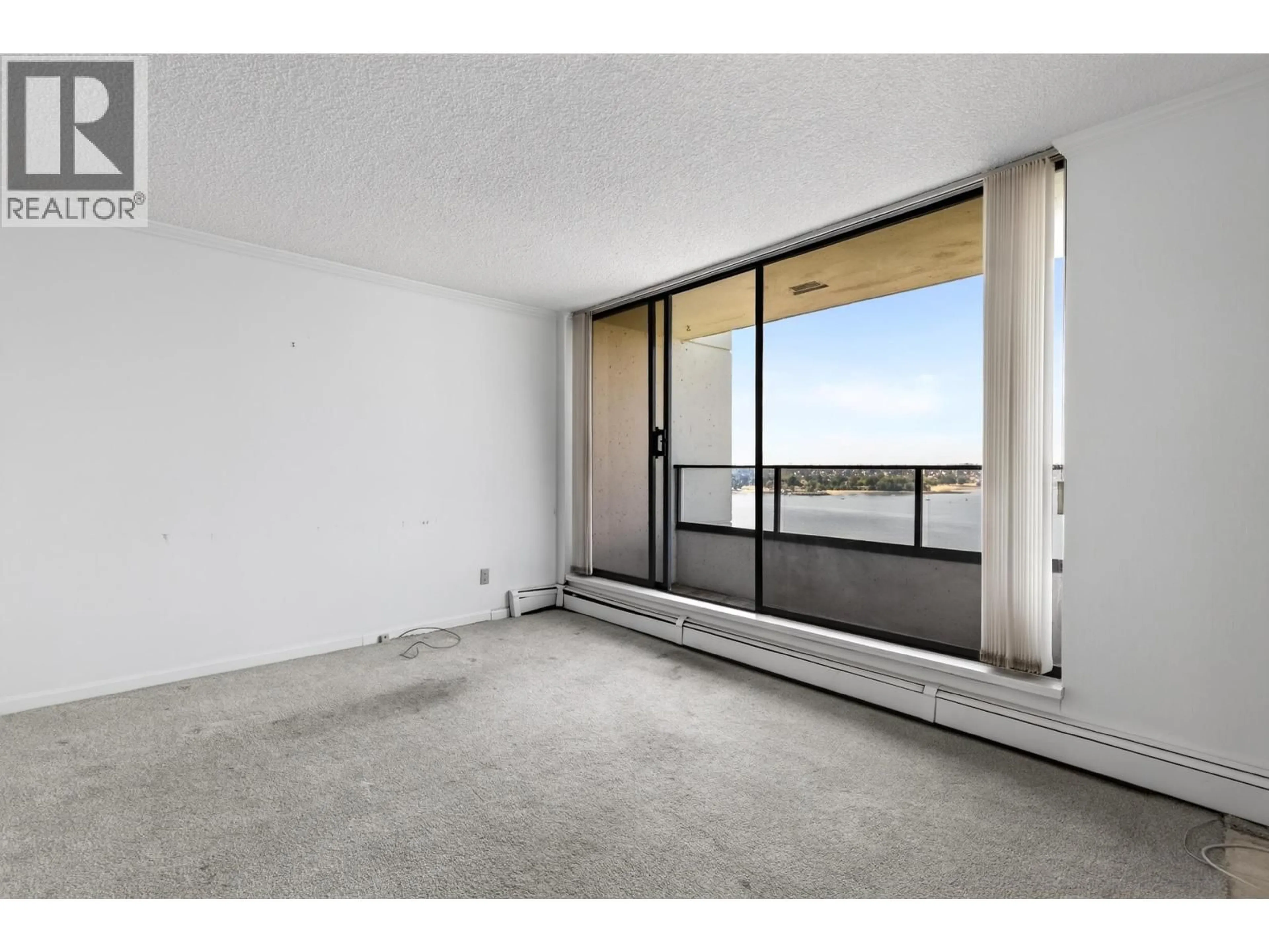 A pic of a room for 1402 - 1995 BEACH AVENUE, Vancouver British Columbia V6G2Y3