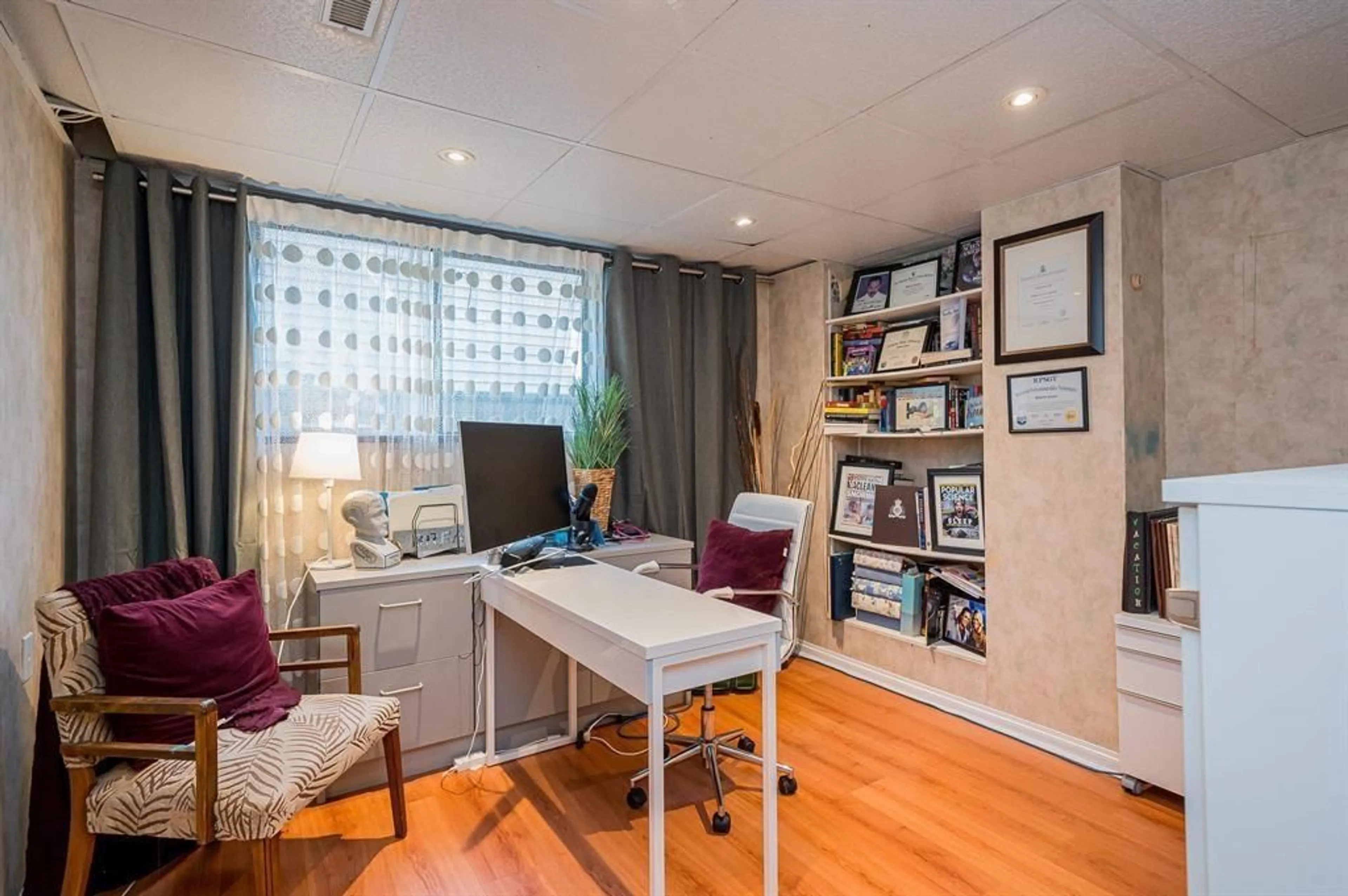 A pic of a room for 14603 101A AVENUE, Surrey British Columbia V3R7E2
