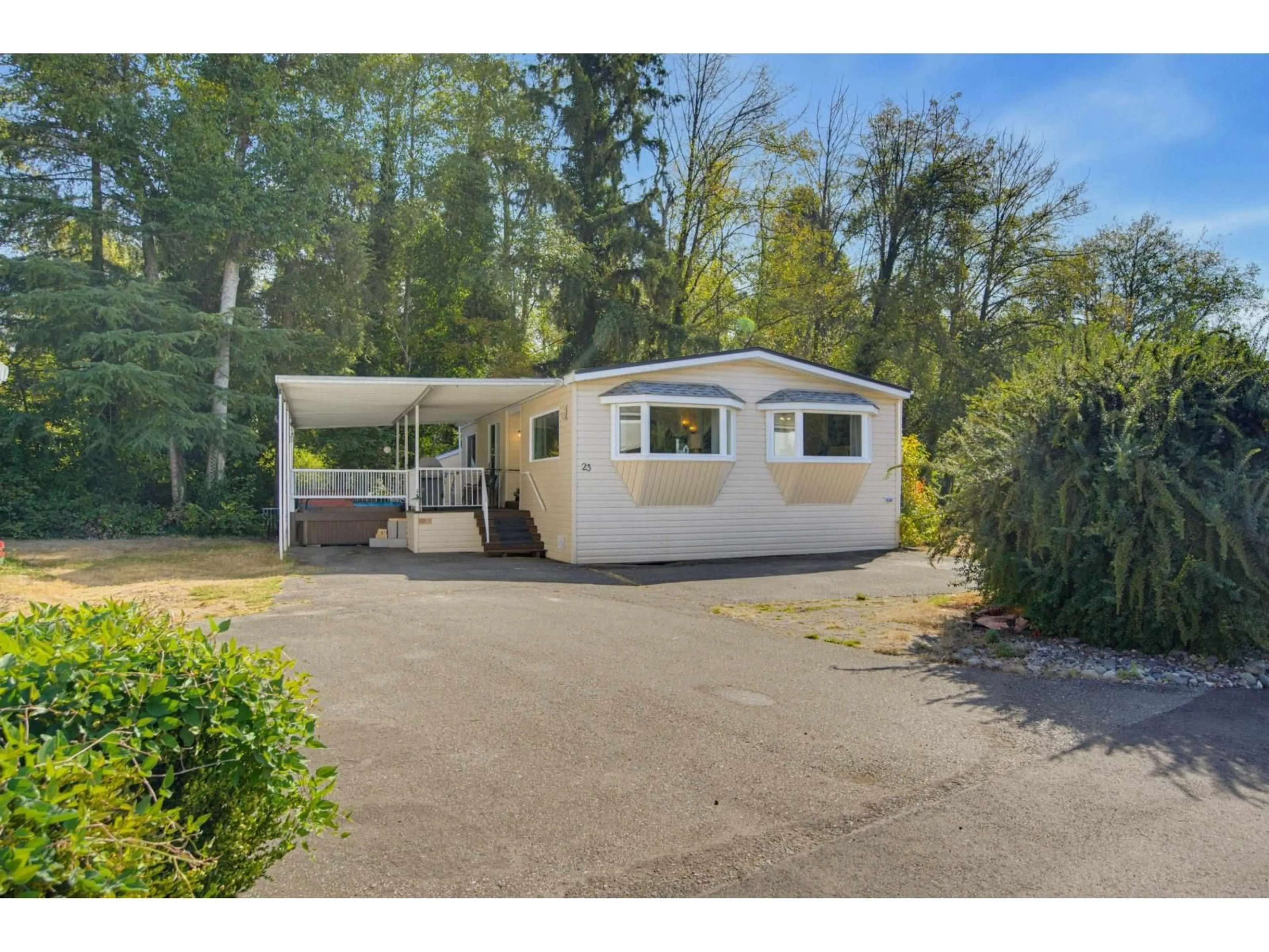Unknown for 23 - 2270 196 STREET, Langley British Columbia V2Z1N6