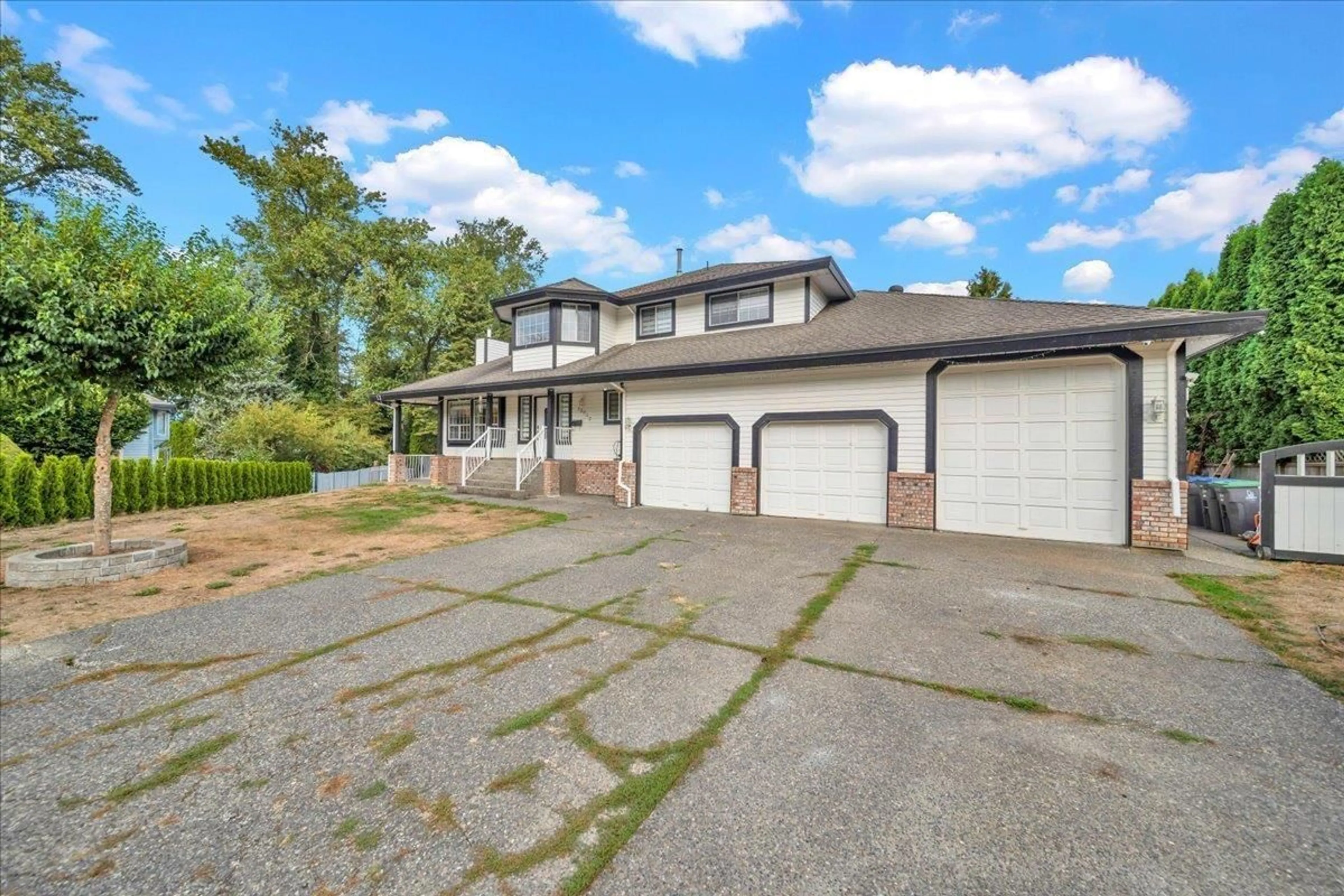A pic from outside/outdoor area/front of a property/back of a property/a pic from drone, street for 15017 73A AVENUE, Surrey British Columbia V3S7H5