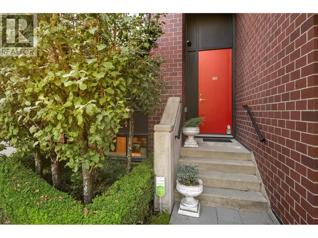 3431 PORTER STREET, Vancouver 3