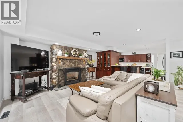 22186 124TH AVENUE, Maple Ridge 4