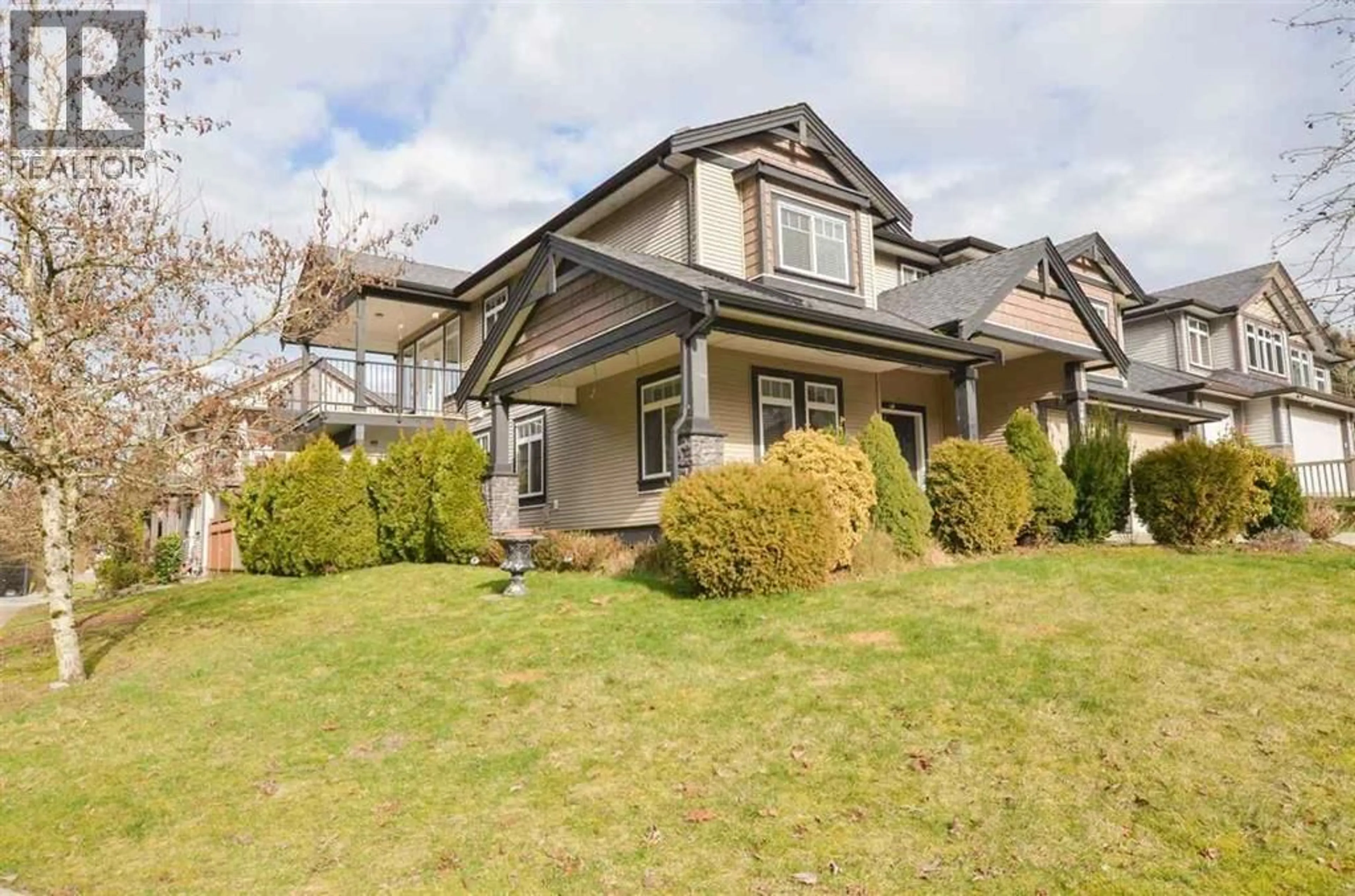 Home with vinyl exterior material, street for 24905 108A AVENUE, Maple Ridge British Columbia V2W0E3