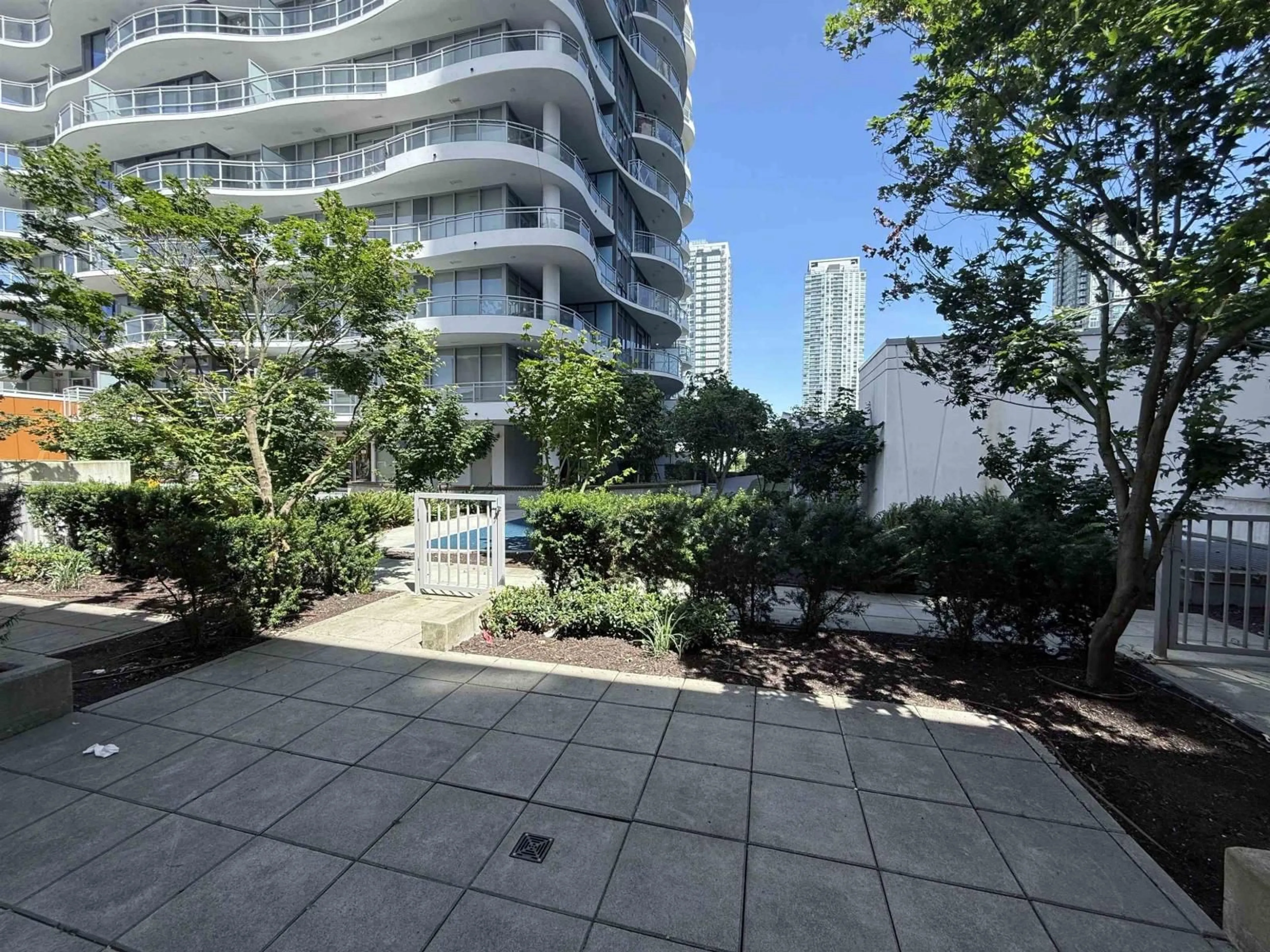 Unknown for TH10 - 10388 133 STREET, Surrey British Columbia V3T0R2