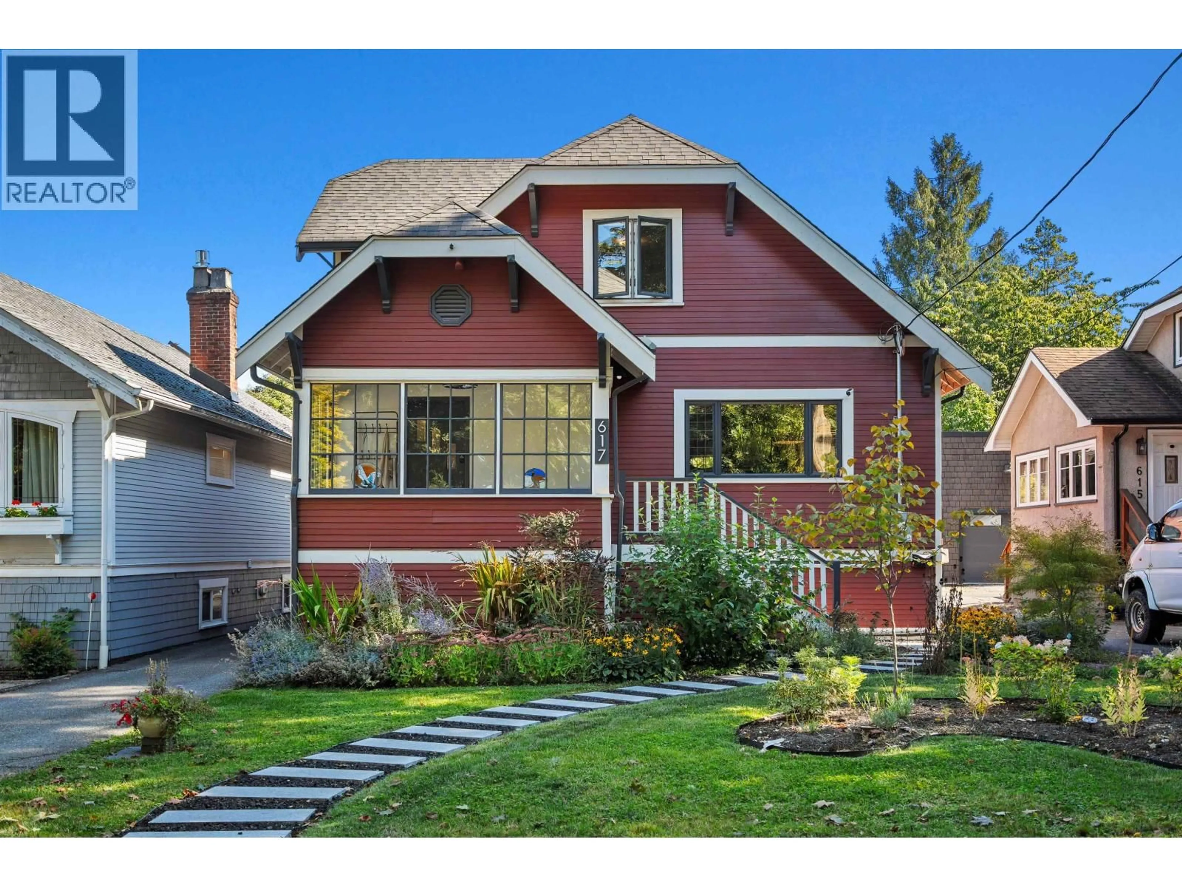 Home with brick exterior material, street for 617 FIFTH STREET, New Westminster British Columbia V3L2Y1