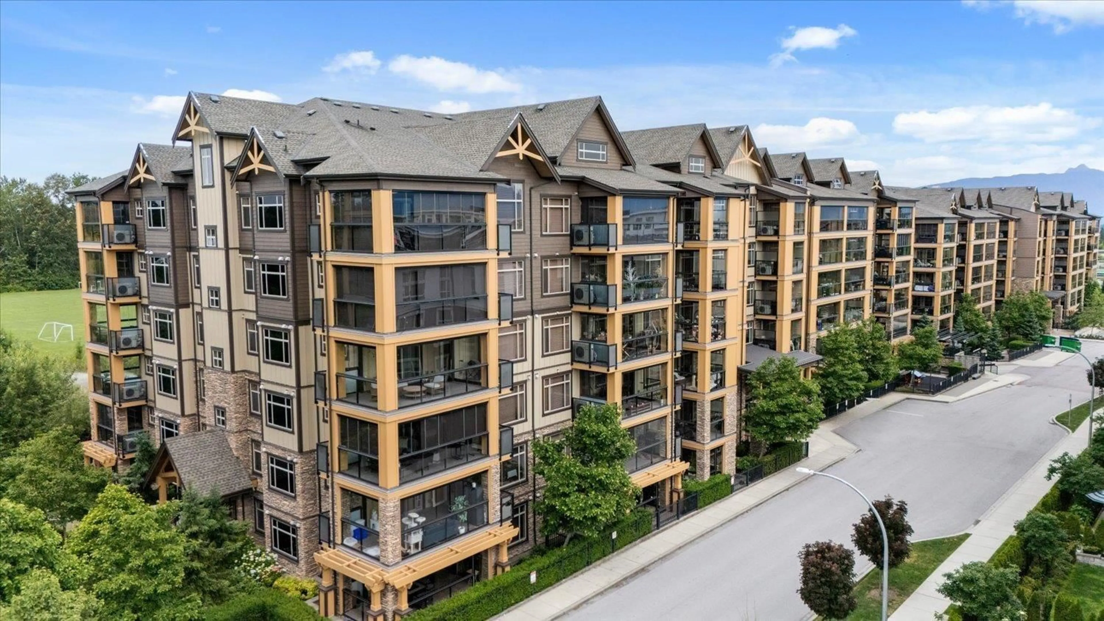 A pic from outside/outdoor area/front of a property/back of a property/a pic from drone, unknown for 401 - 8157 207 STREET, Langley British Columbia V2Y0V4
