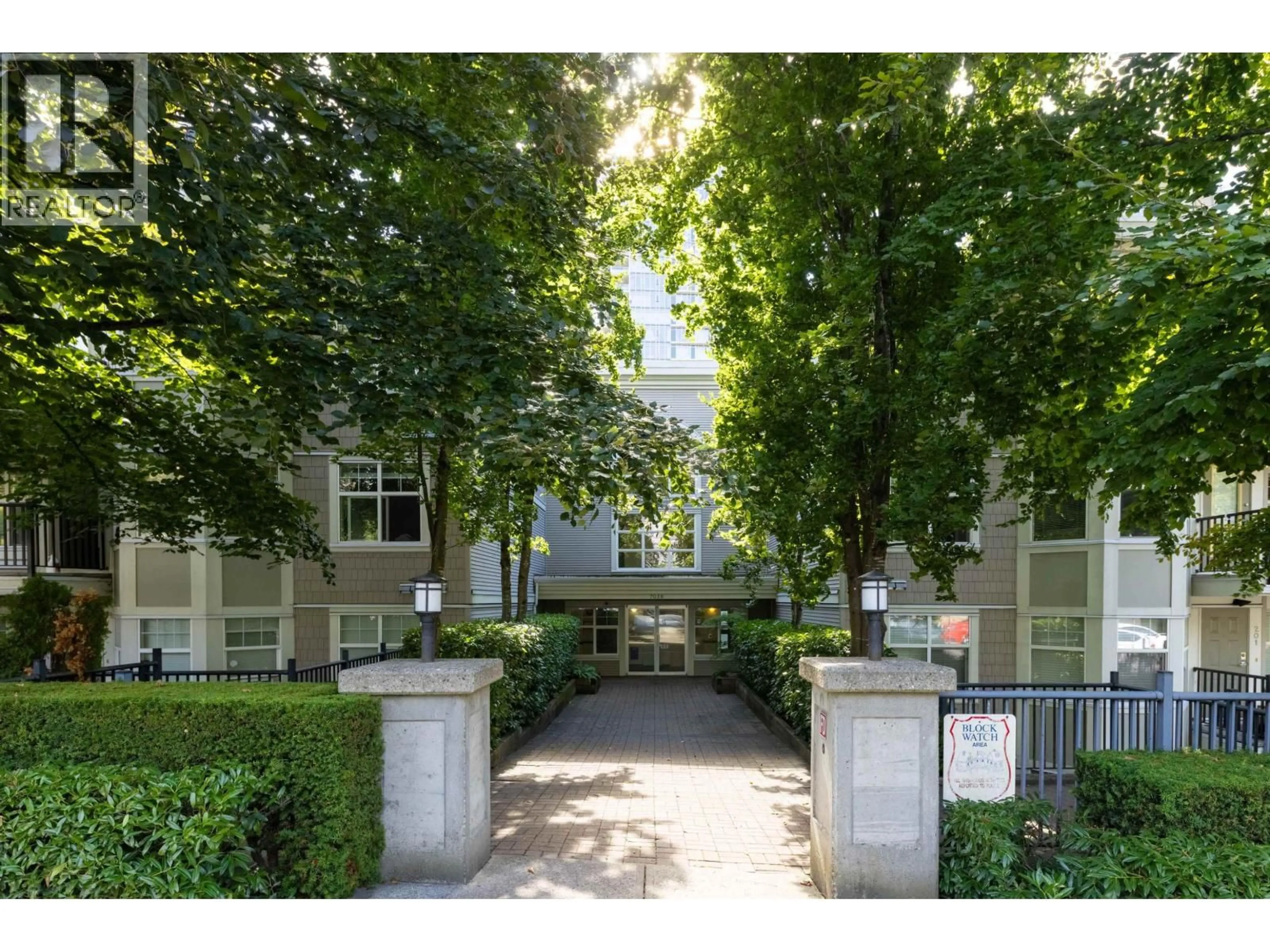 Unknown for 415 - 7038 21ST AVENUE, Burnaby British Columbia V5E2Y9