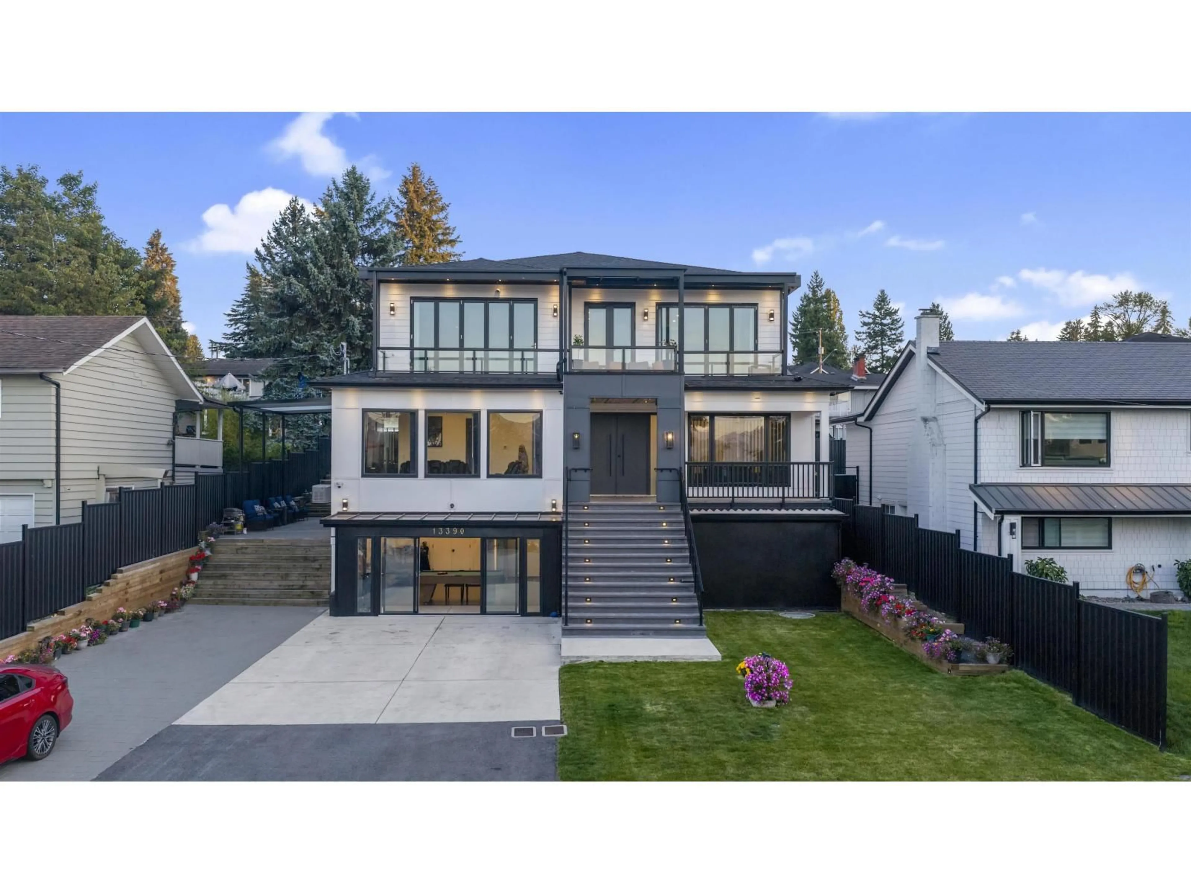 Unknown for 13390 112A AVENUE, Surrey British Columbia V3R2G5
