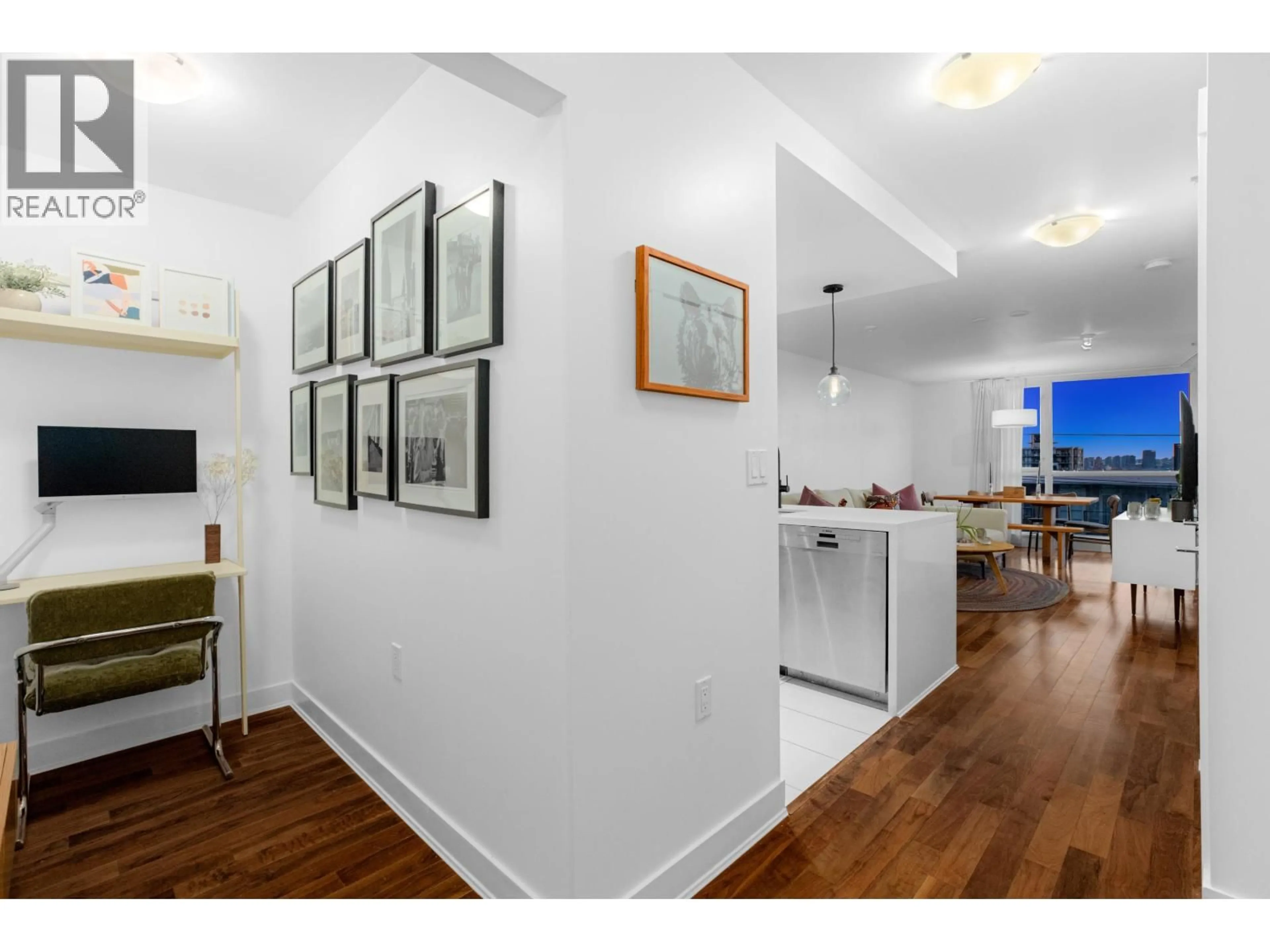 Unknown for 603 - 160 3RD STREET, North Vancouver British Columbia V7M0A9