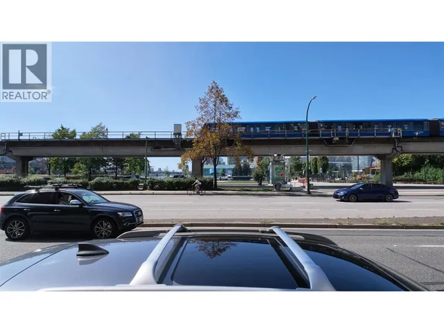1040 QUEBEC STREET, Vancouver 3