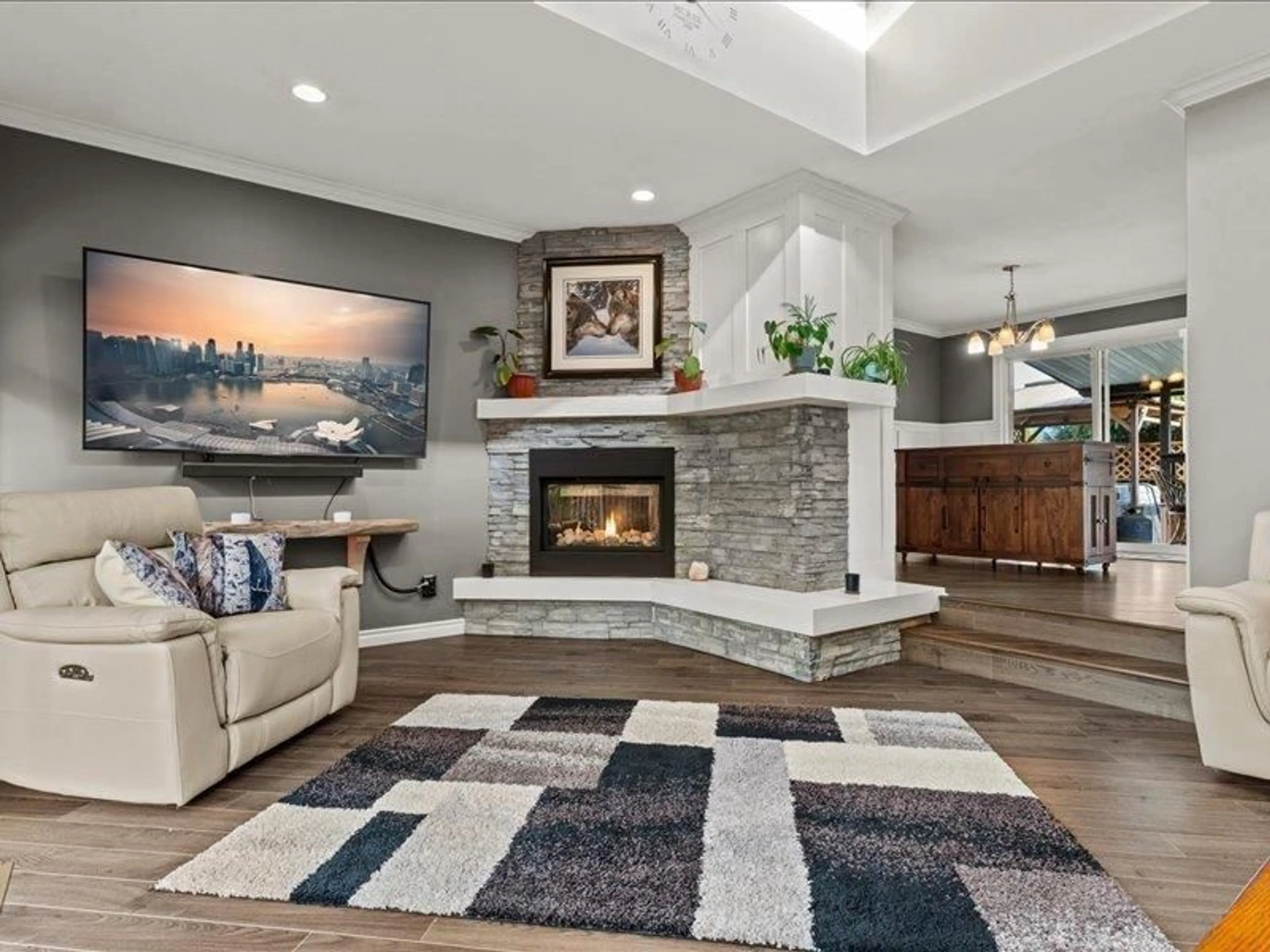 Unknown for 46633 HOPE RIVER ROAD, Chilliwack British Columbia V2P7L5