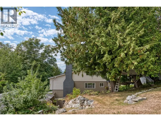 4898 SUNSHINE COAST HIGHWAY, Sechelt 4