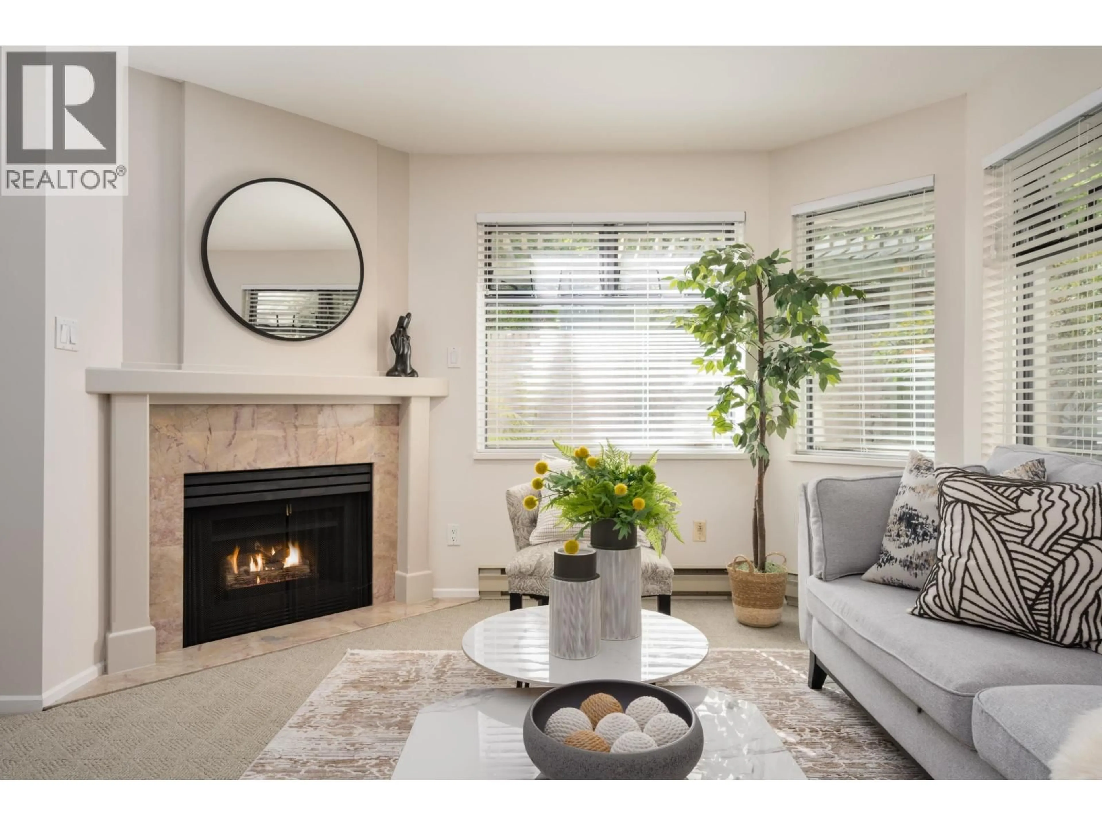 Living room with furniture, unknown for E106 - 628 12TH AVENUE, Vancouver British Columbia V5Z1M8