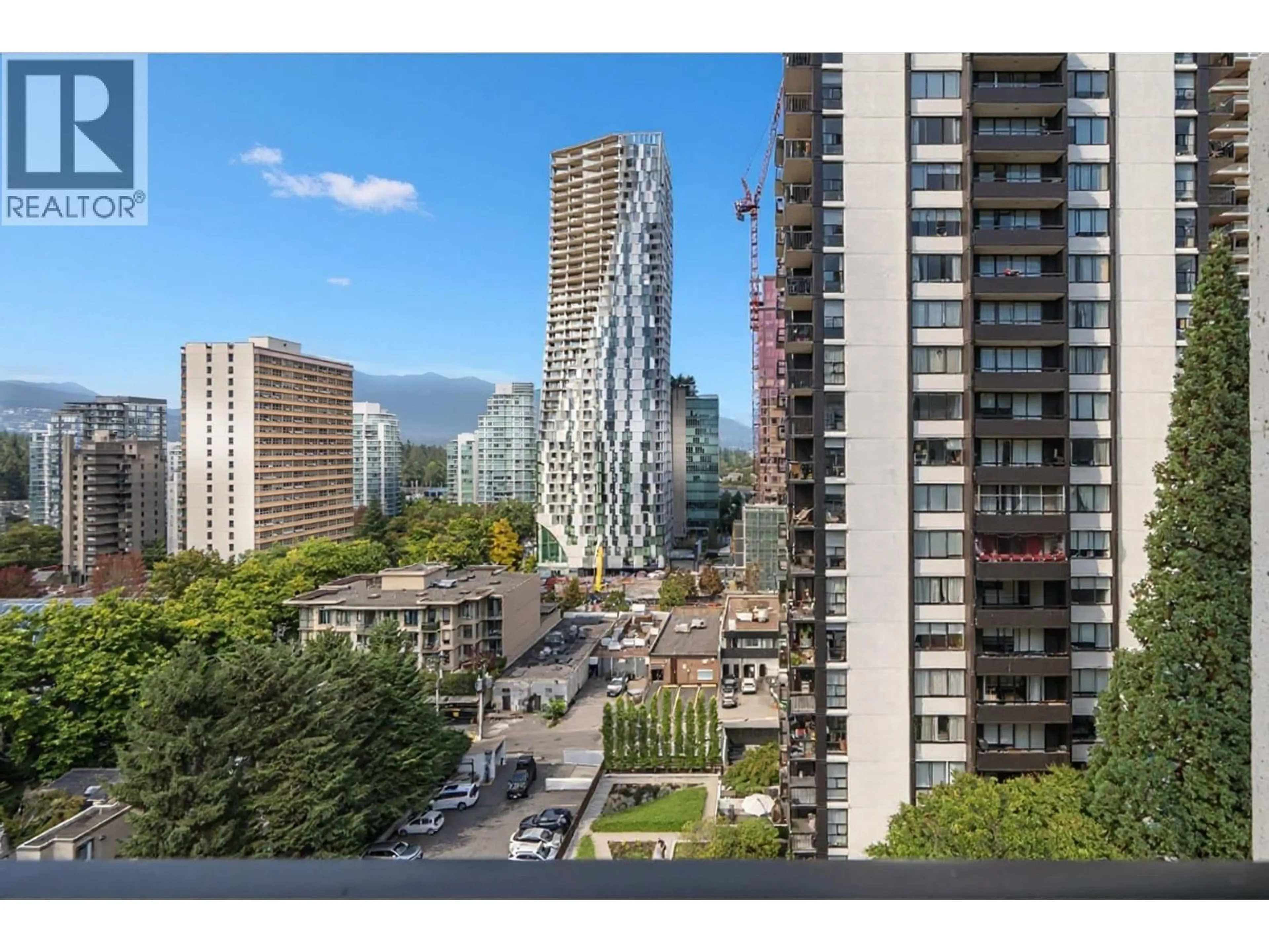 A pic from outside/outdoor area/front of a property/back of a property/a pic from drone, city buildings view from balcony for 1101 - 1500 HARO STREET, Vancouver British Columbia V6G1G5
