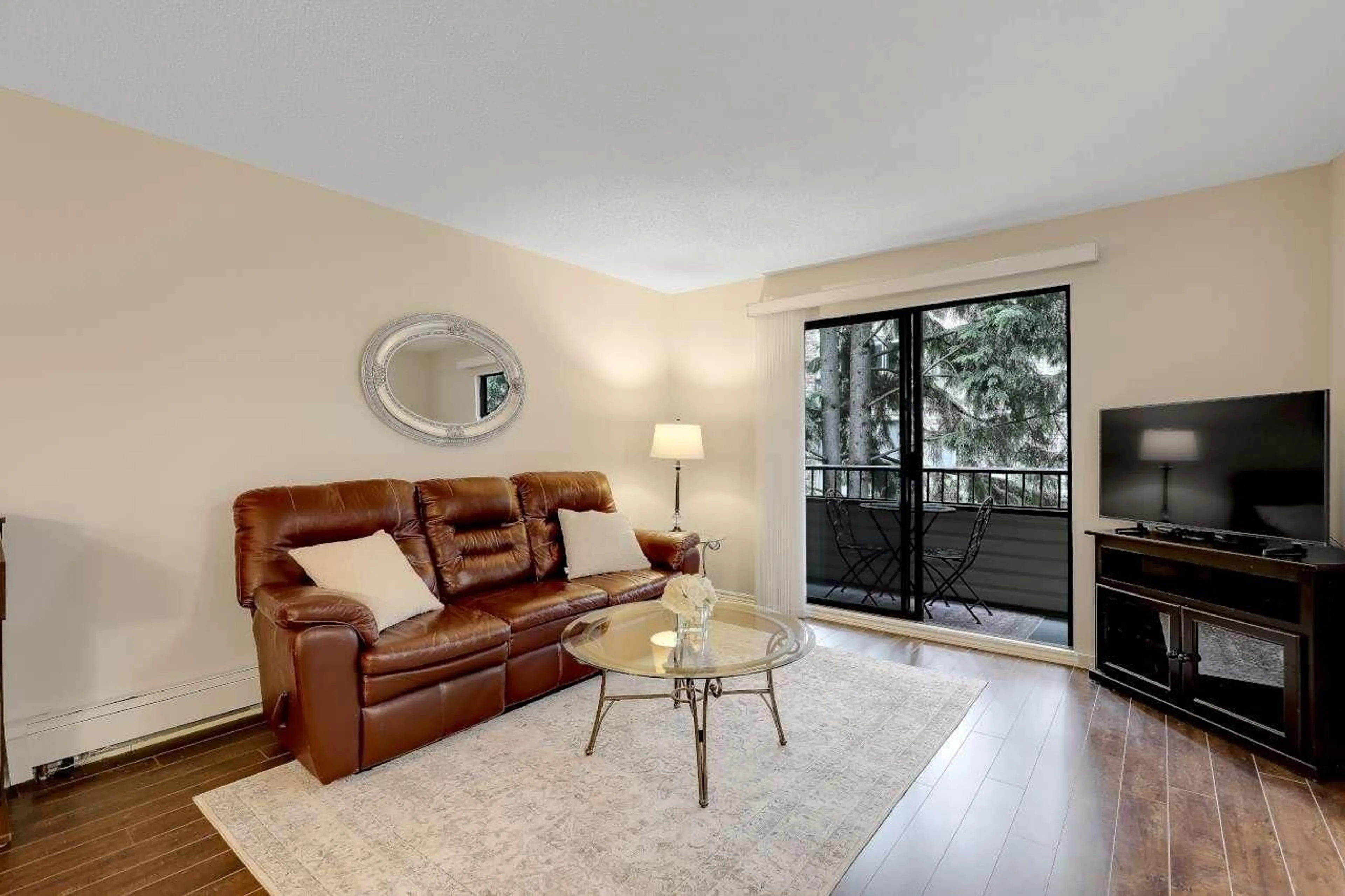 Living room with furniture, unknown for 211 - 20460 54 AVENUE, Langley British Columbia V3A6N6
