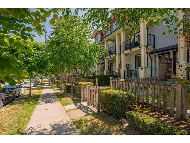 10 - 13886 62 AVENUE, Surrey 3