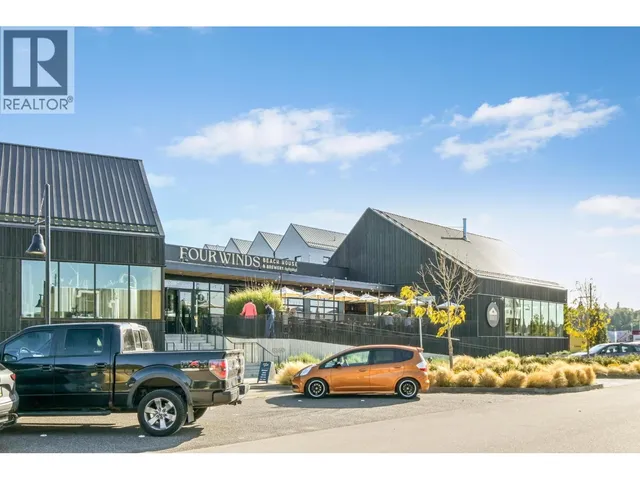 10 - 6429 MARKET AVENUE, Delta 4