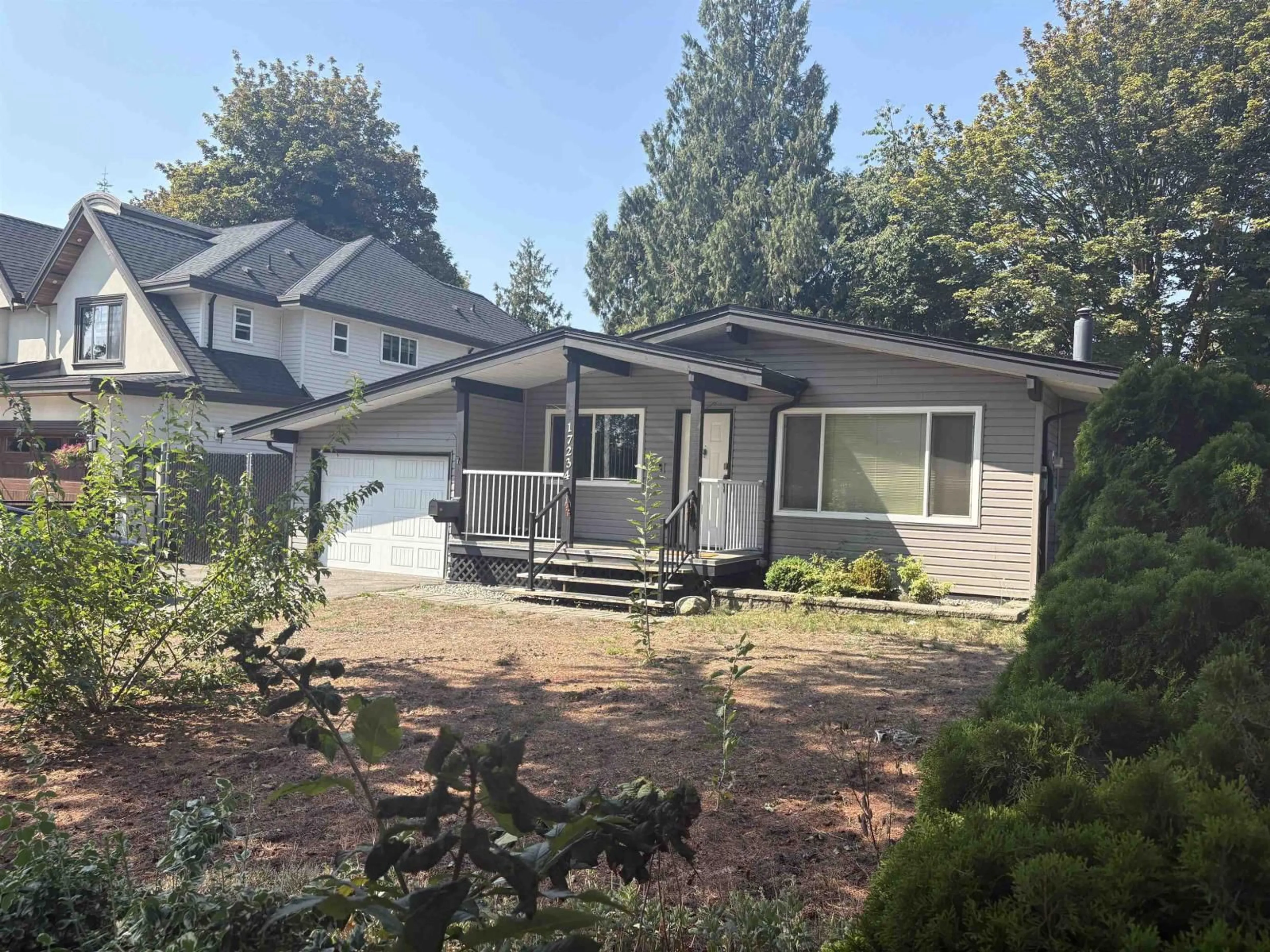 Home with vinyl exterior material, street for 17234 JERSEY DRIVE, Surrey British Columbia V3S4X5