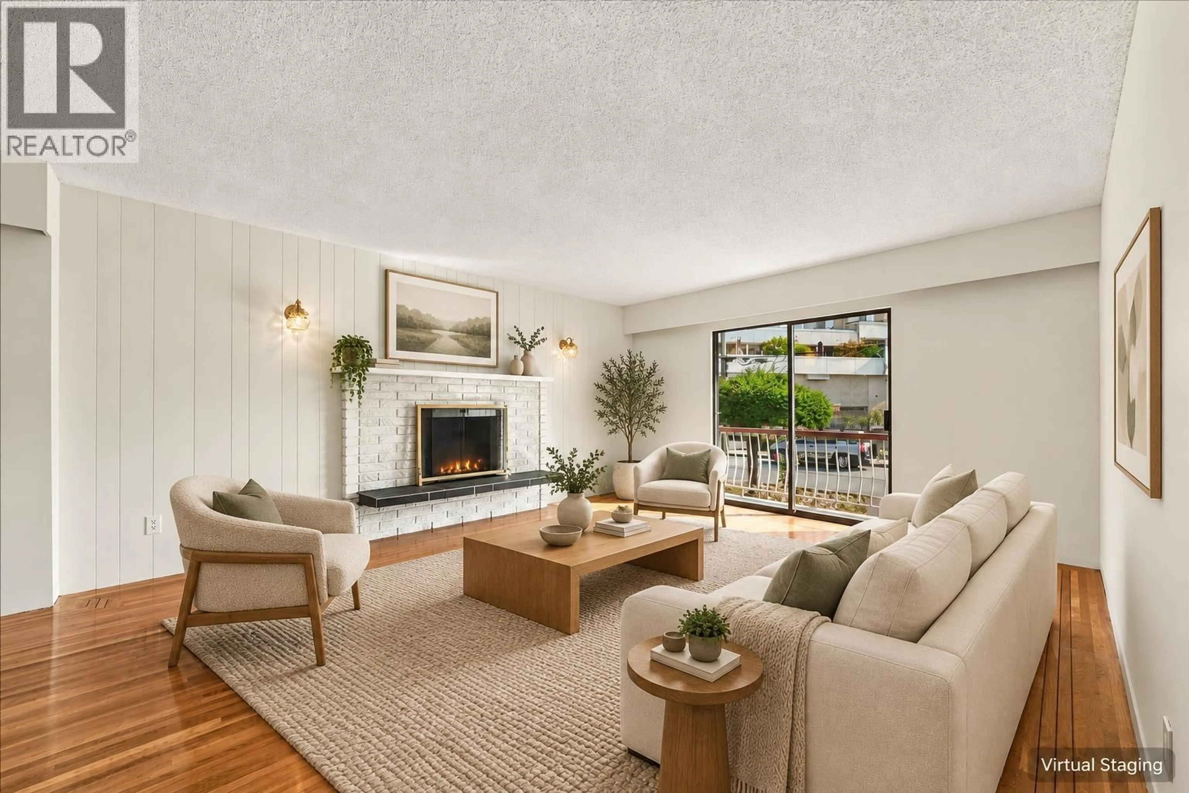 Living room with furniture, unknown for 4371 COMMERCIAL STREET, Vancouver British Columbia V5N4G5