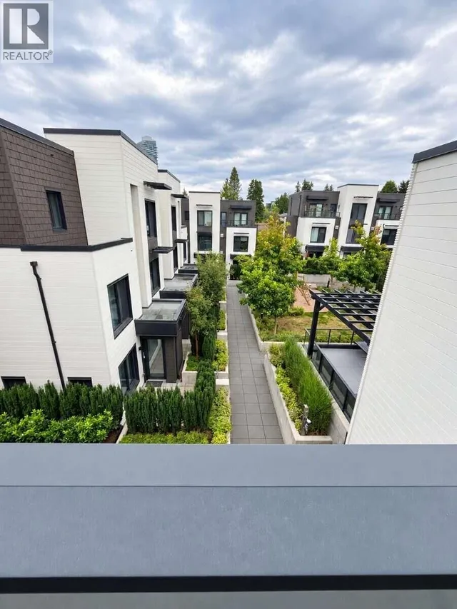709 - 606 FOSTER AVENUE, Coquitlam 2