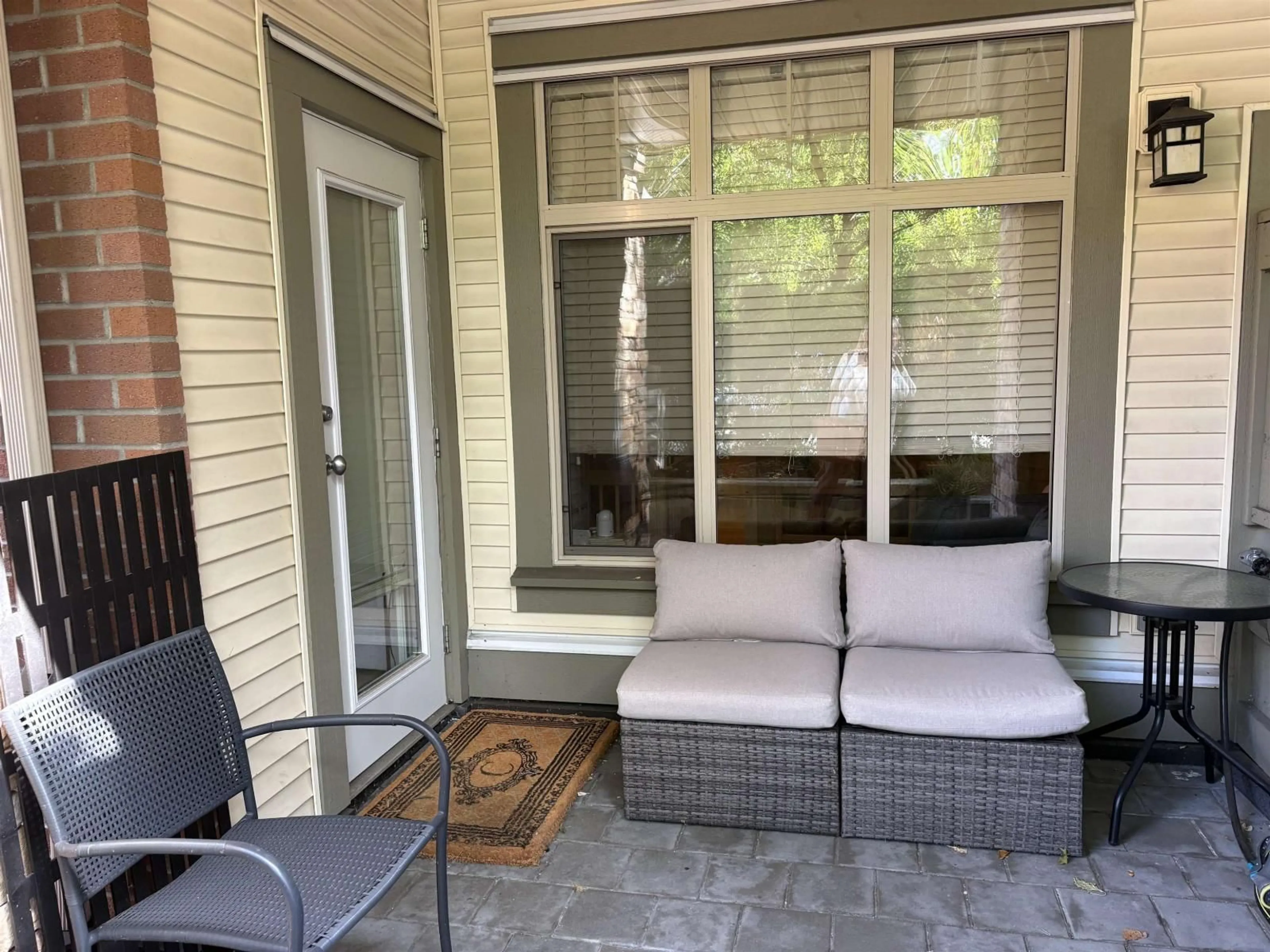 Patio, street for 101 - 6500 194 STREET, Surrey British Columbia V4N5X4