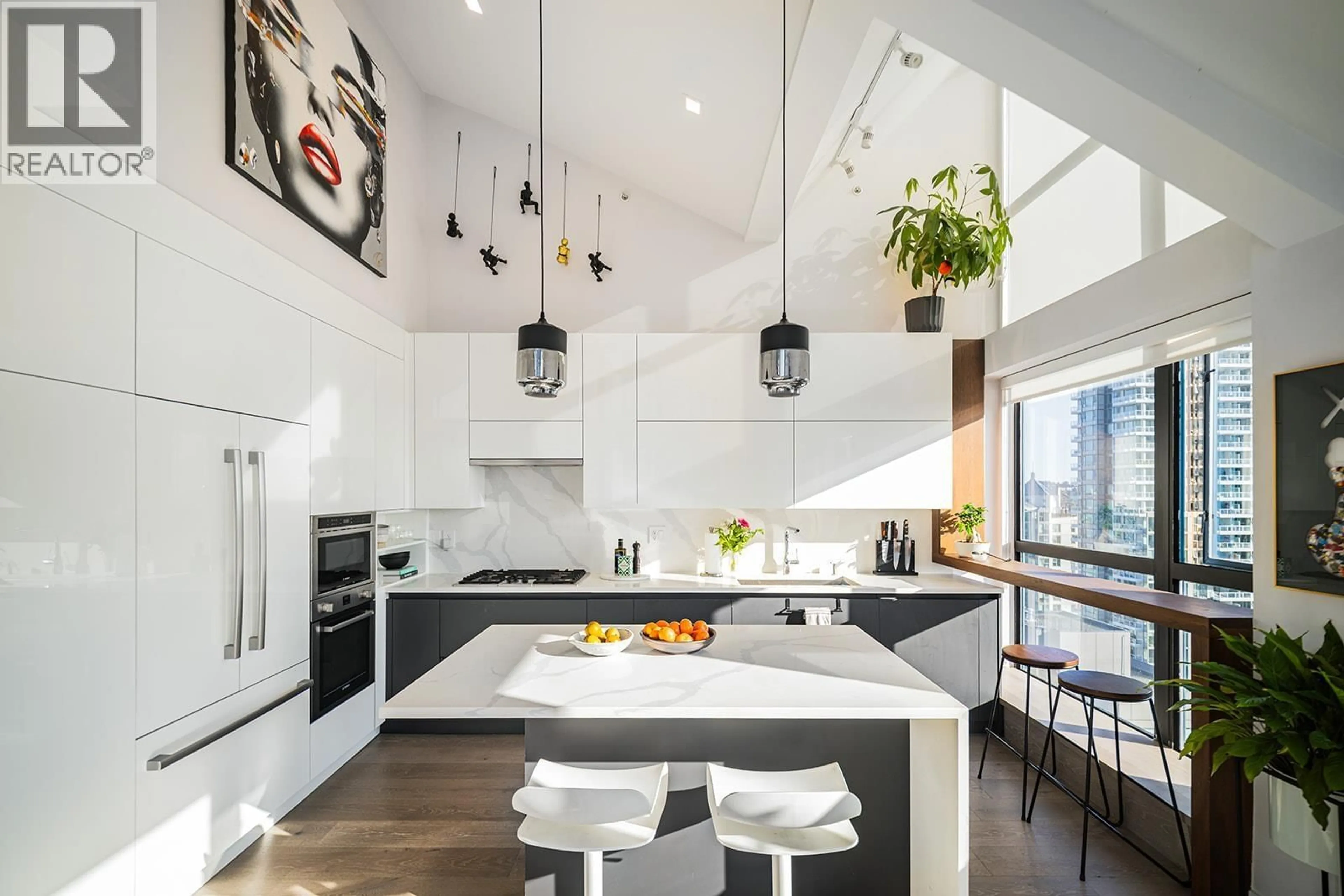 Contemporary kitchen, ceramic/tile floor for 2101 - 1238 SEYMOUR STREET, Vancouver British Columbia V6B6J3