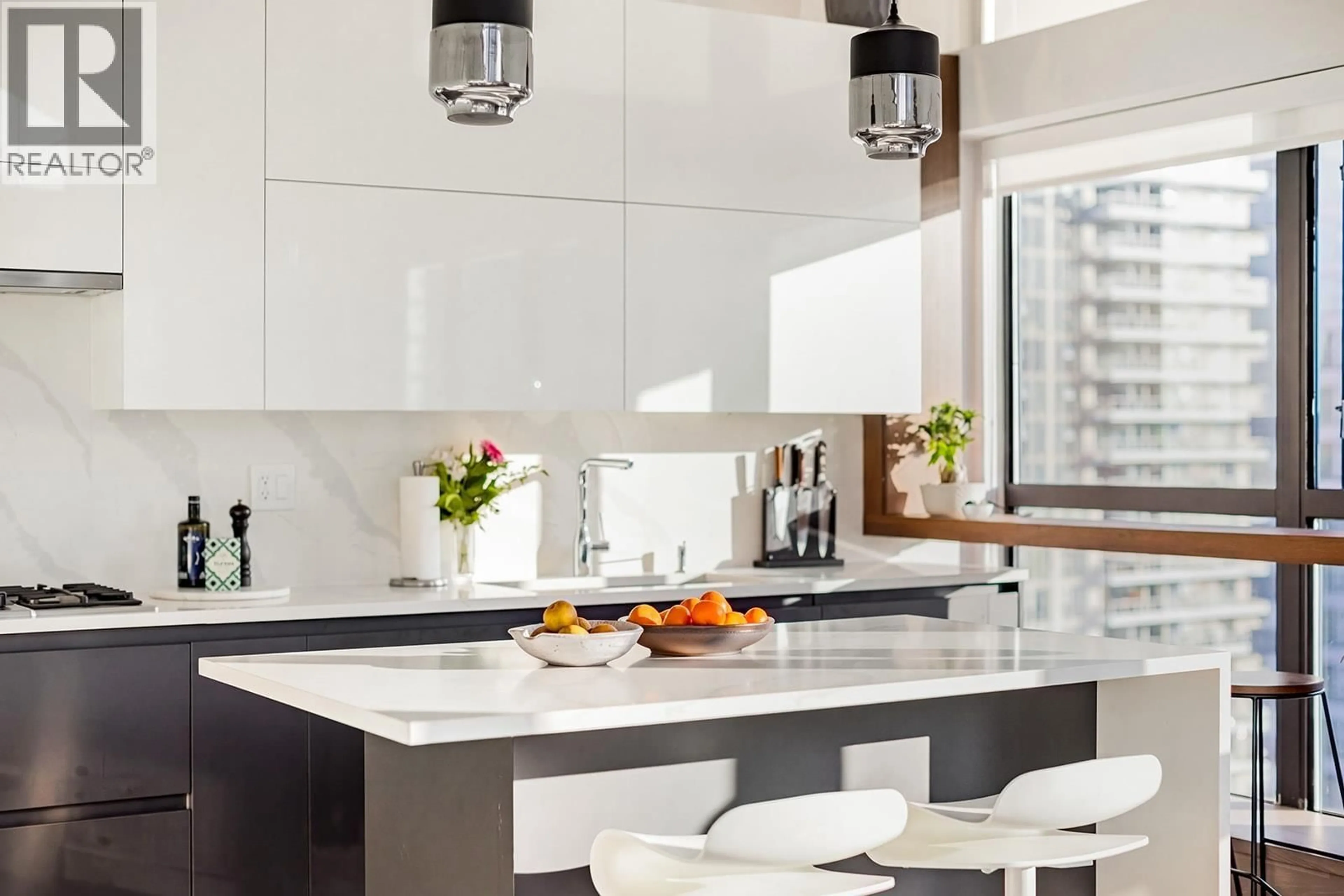 Contemporary kitchen, ceramic/tile floor for 2101 - 1238 SEYMOUR STREET, Vancouver British Columbia V6B6J3