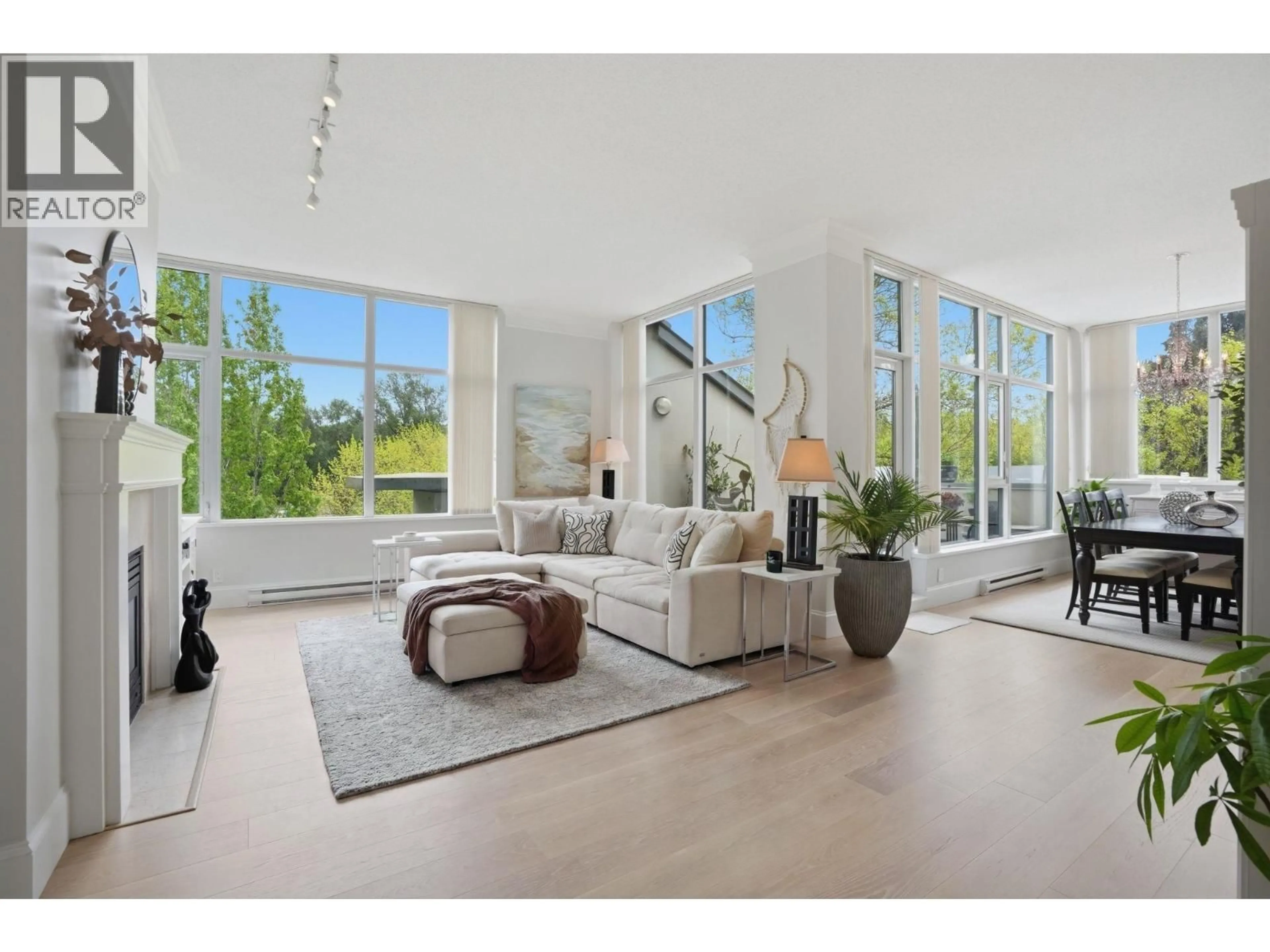 Living room with furniture, unknown for PH711 - 4759 VALLEY DRIVE, Vancouver British Columbia V6J4B7