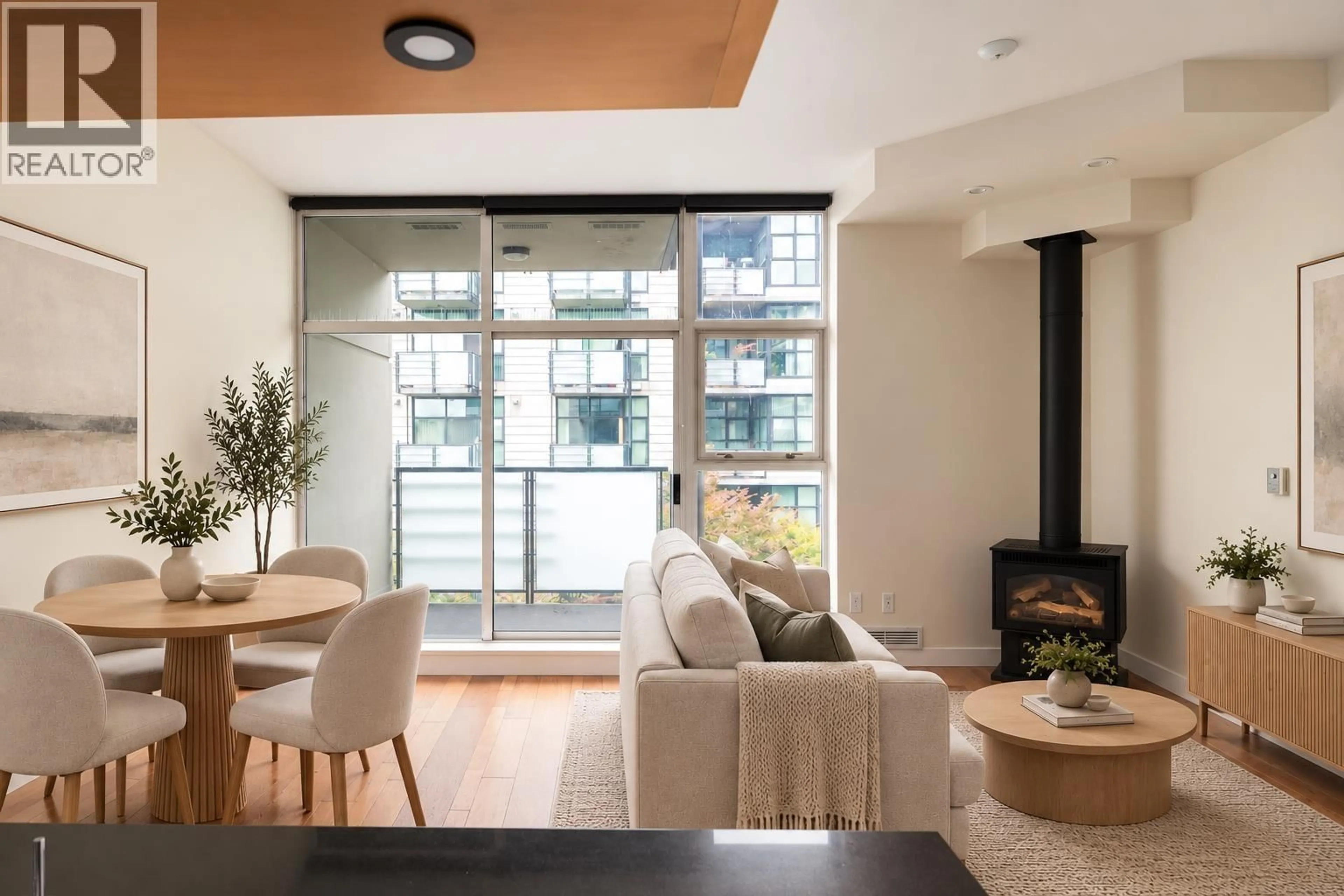 Living room with furniture, unknown for 322 - 8988 HUDSON STREET, Vancouver British Columbia V6P6Z1