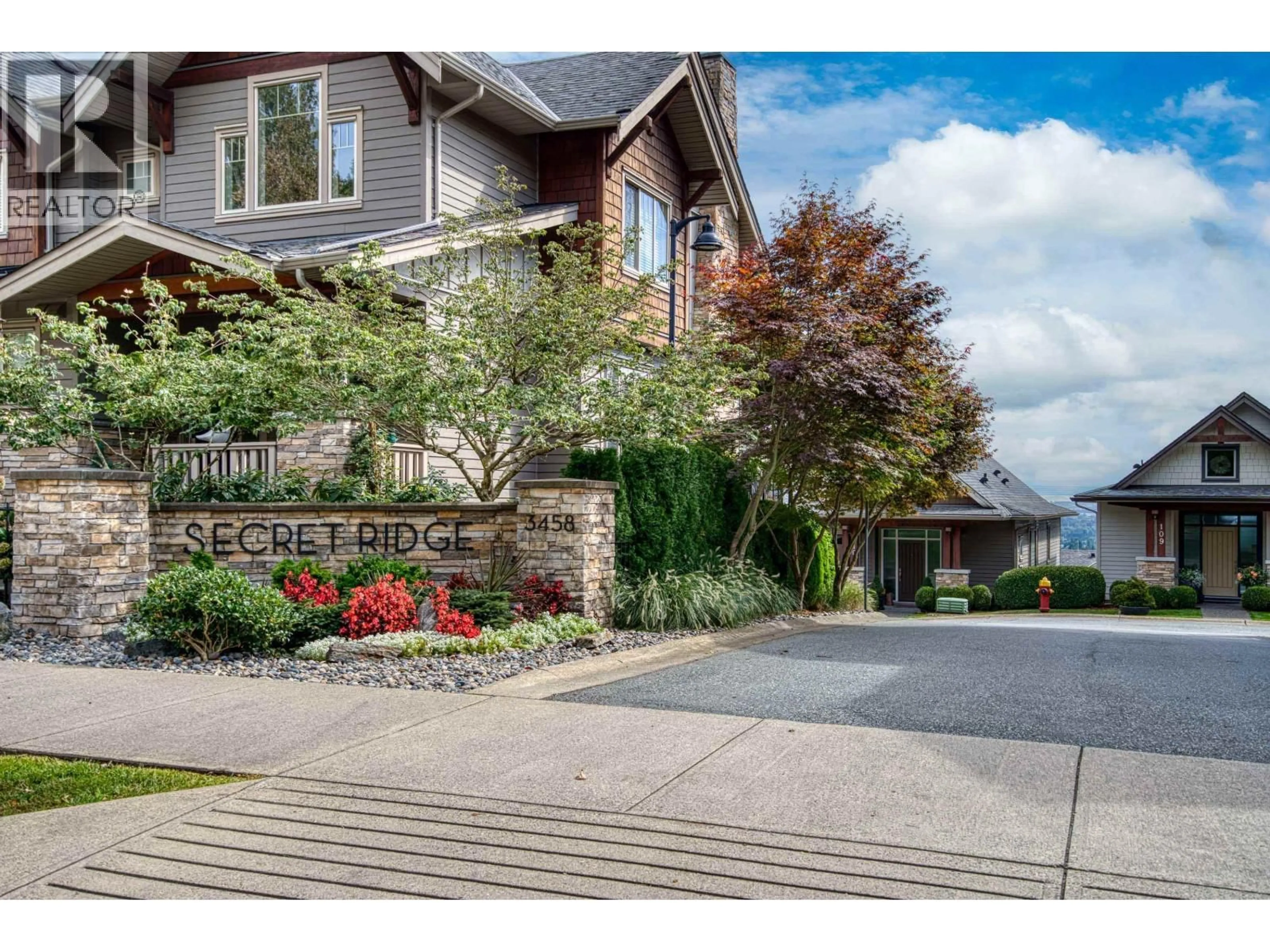 Unknown for 107 - 3458 BURKE VILLAGE PROMENADE, Coquitlam British Columbia V3E0J1