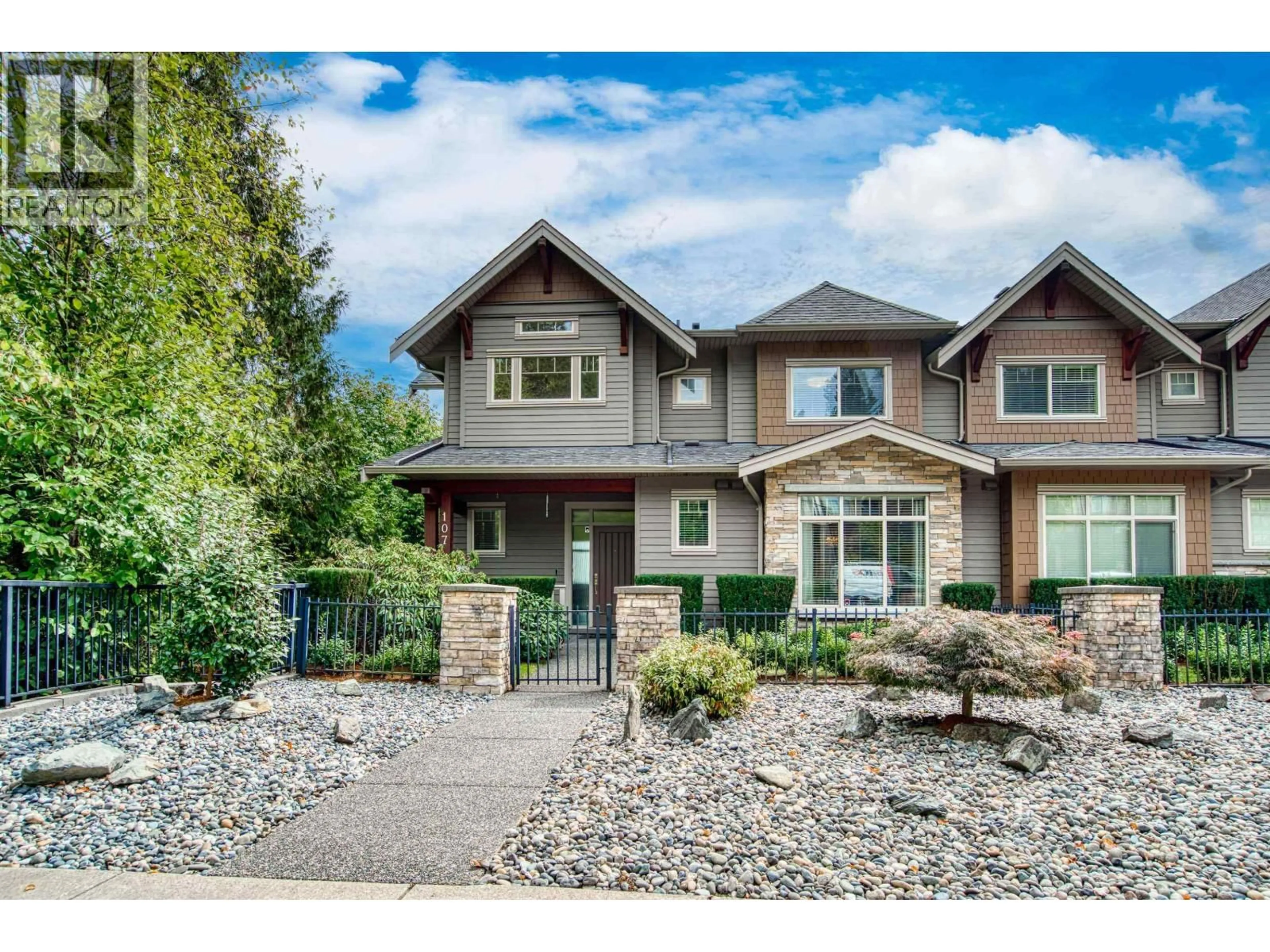 Home with brick exterior material, mountain view for 107 - 3458 BURKE VILLAGE PROMENADE, Coquitlam British Columbia V3E0J1