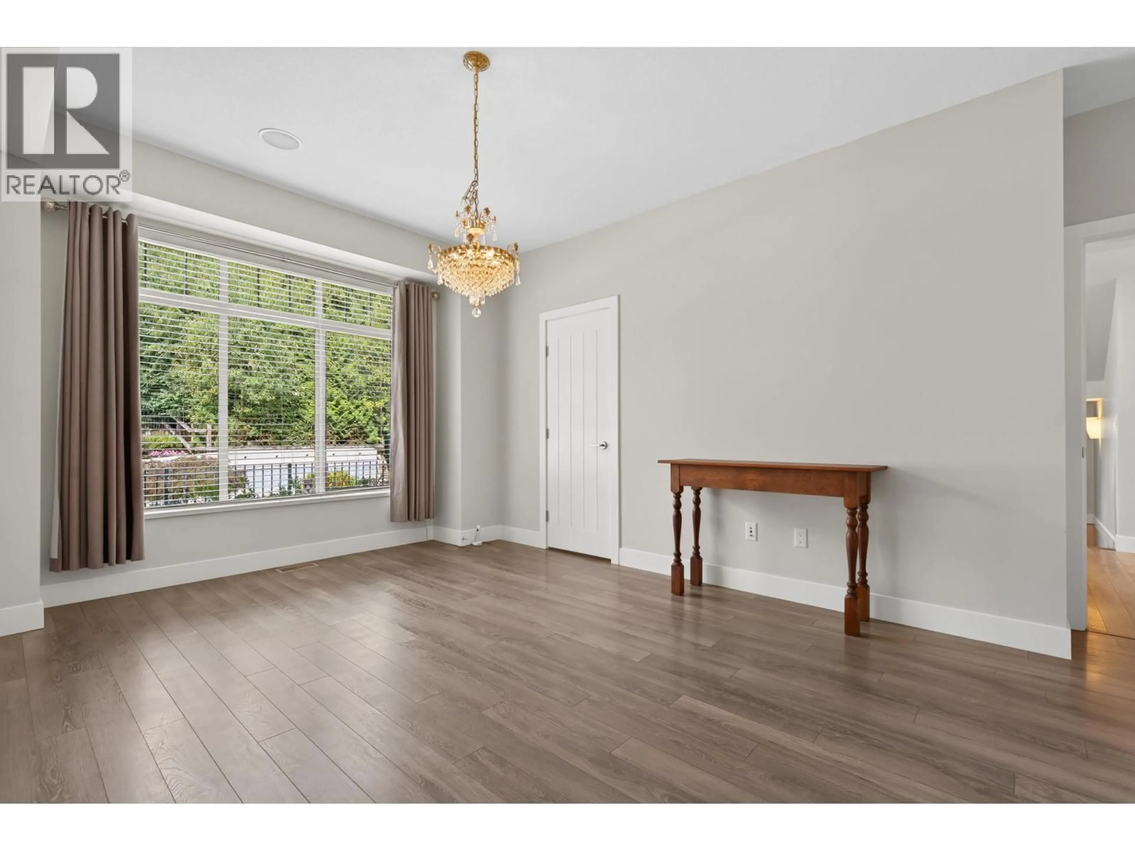 A pic of a room for 107 - 3458 BURKE VILLAGE PROMENADE, Coquitlam British Columbia V3E0J1