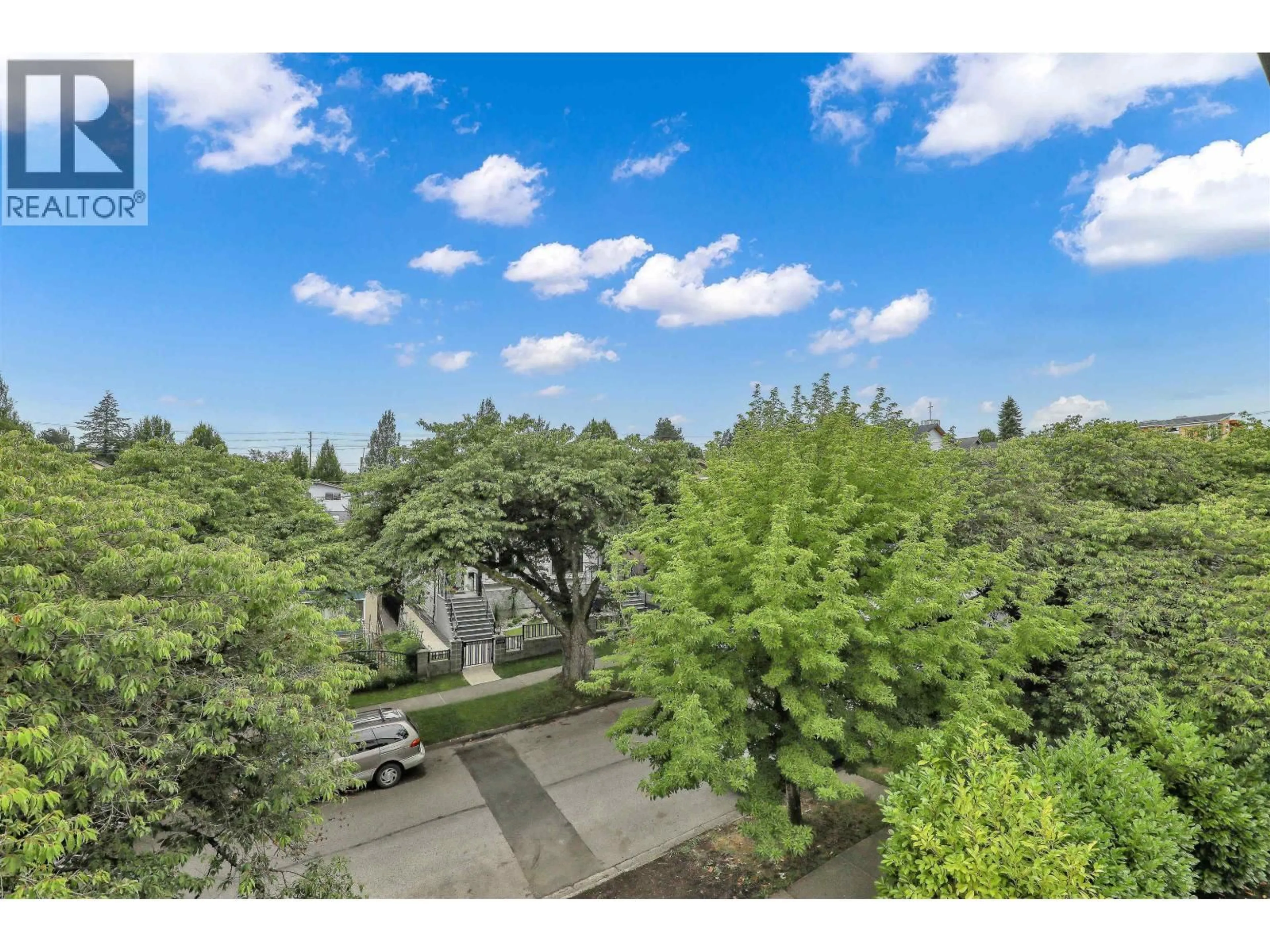 A pic from outside/outdoor area/front of a property/back of a property/a pic from drone, forest/trees view for 1 - 3185 GRAVELEY STREET, Vancouver British Columbia V5K3K7