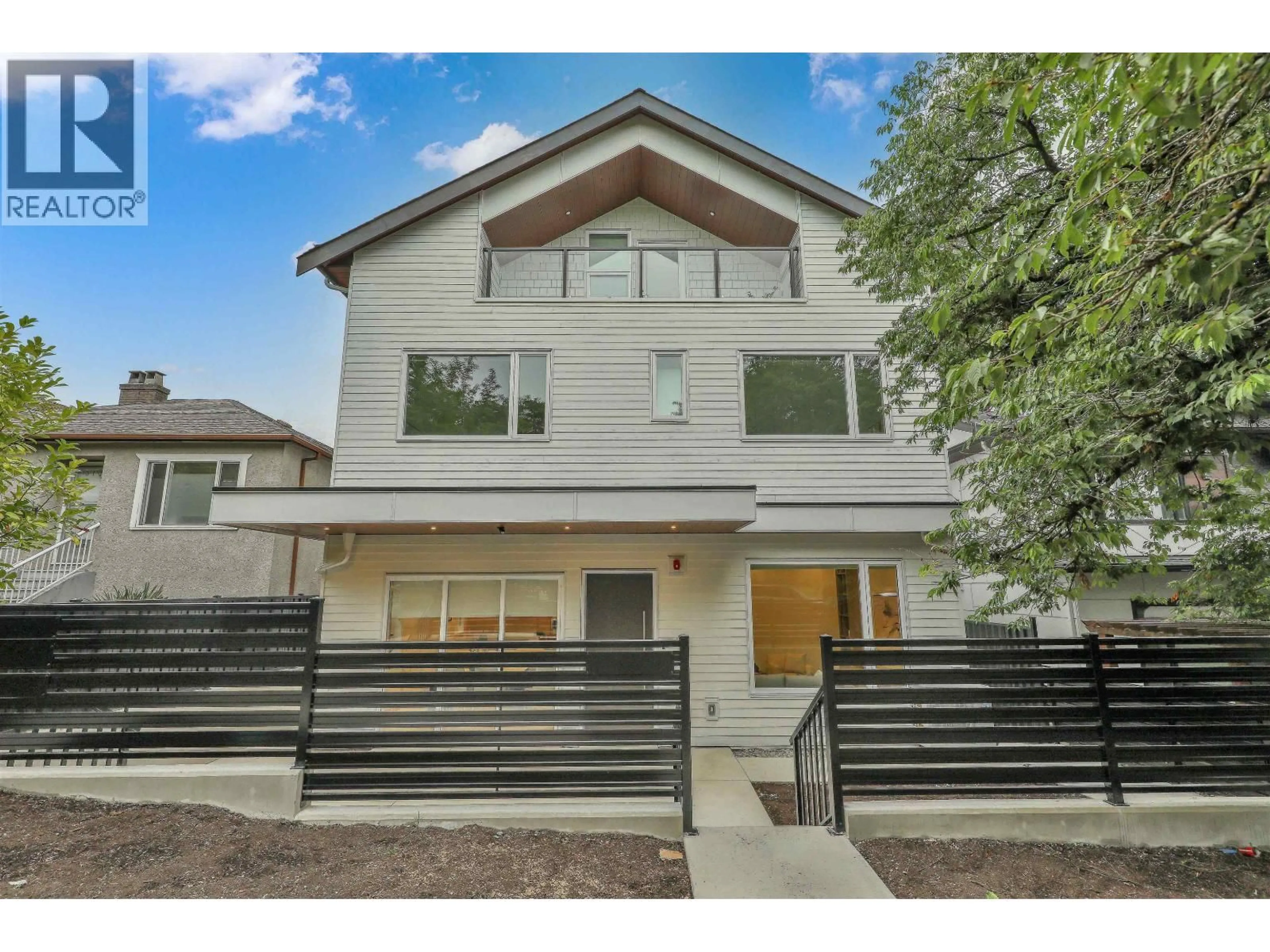 Home with vinyl exterior material, street for 1 - 3185 GRAVELEY STREET, Vancouver British Columbia V5K3K7