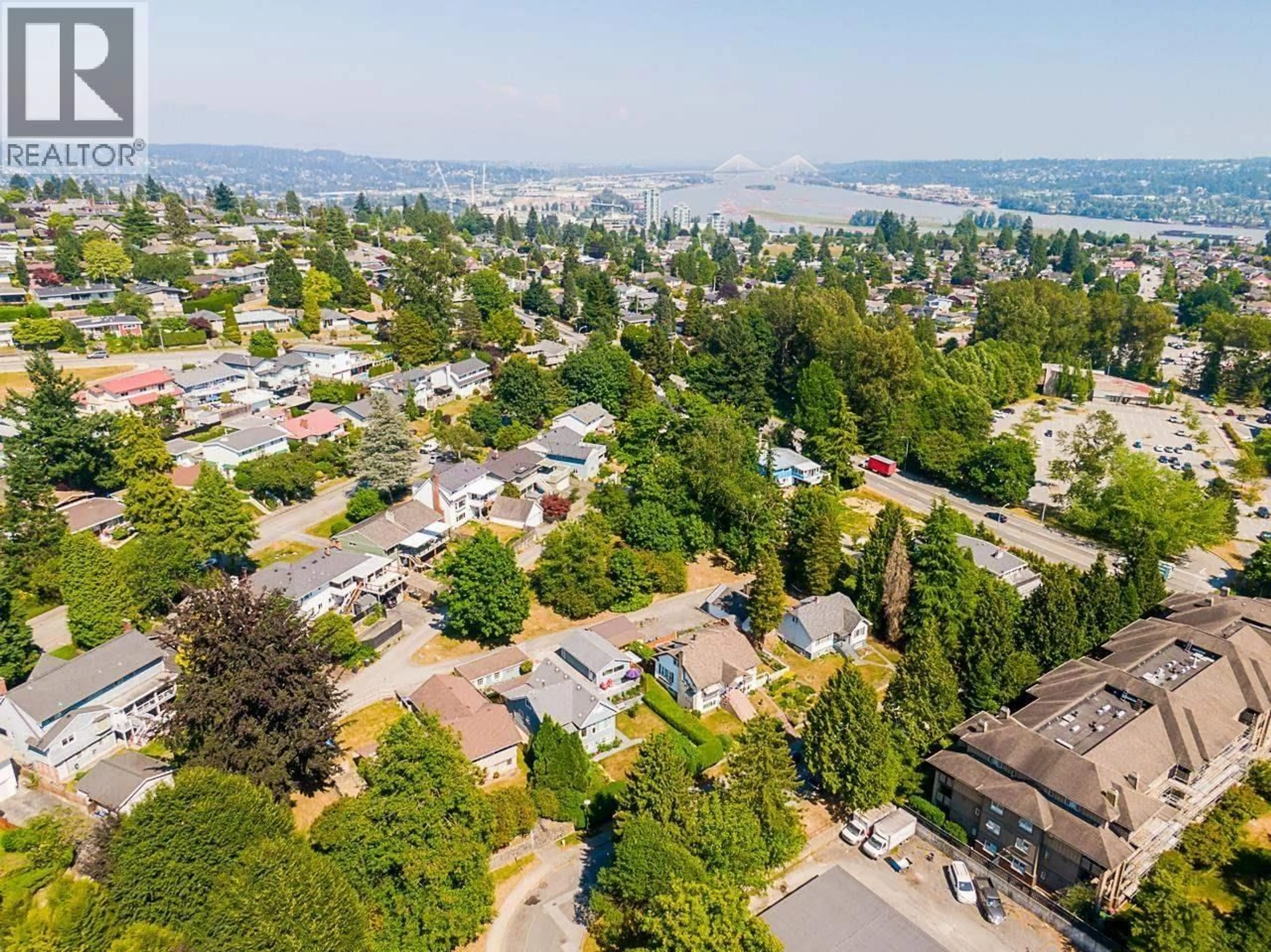 A pic from outside/outdoor area/front of a property/back of a property/a pic from drone, mountain view for 819 SANGSTER PLACE, New Westminster British Columbia V3L4L7