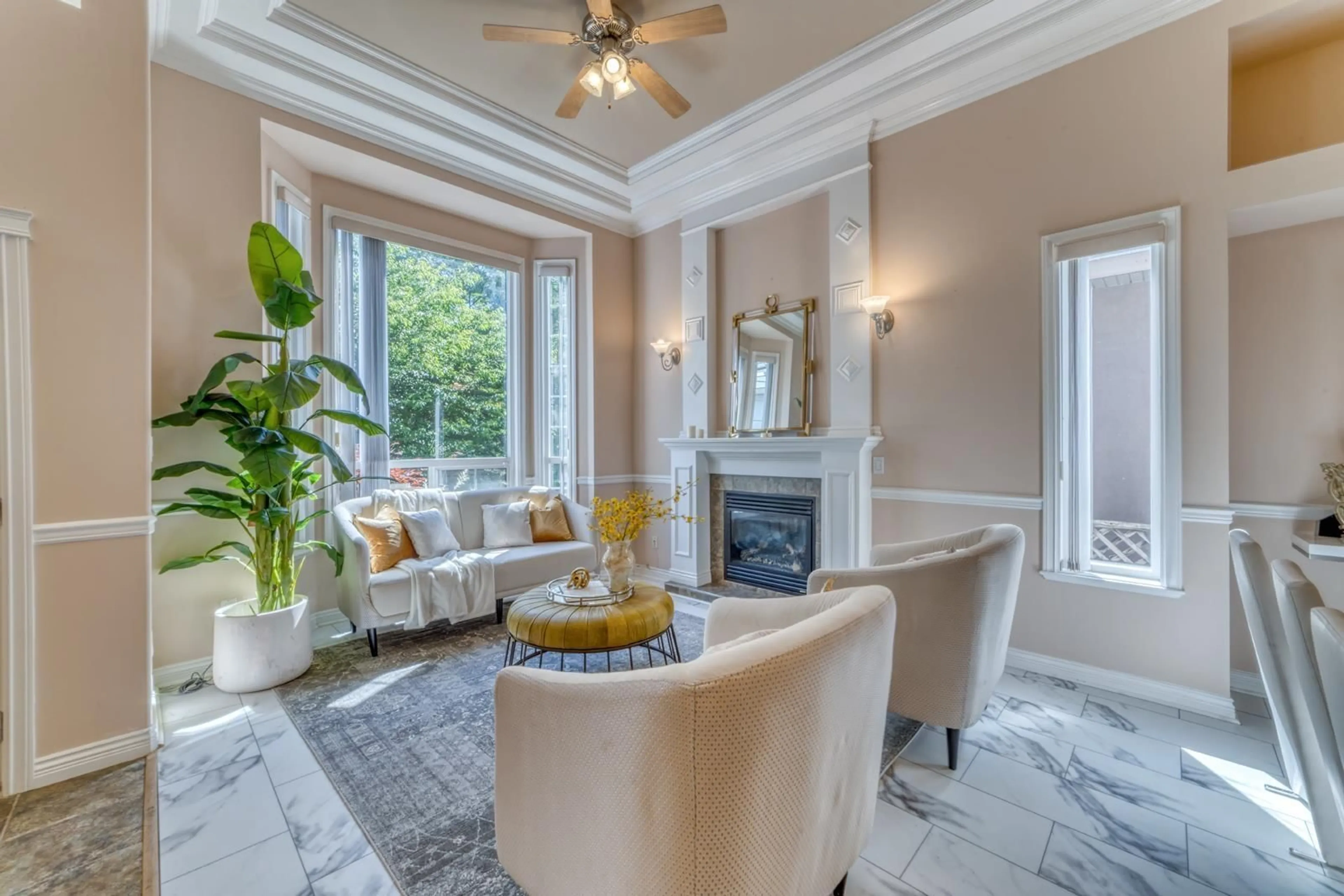 Living room with furniture, unknown for 10925 168 STREET, Surrey British Columbia V4N5H6