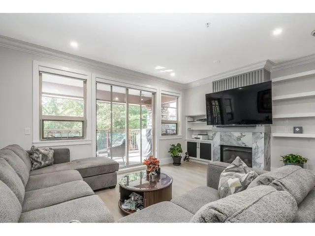201 - 16499 64 AVENUE, Surrey 4