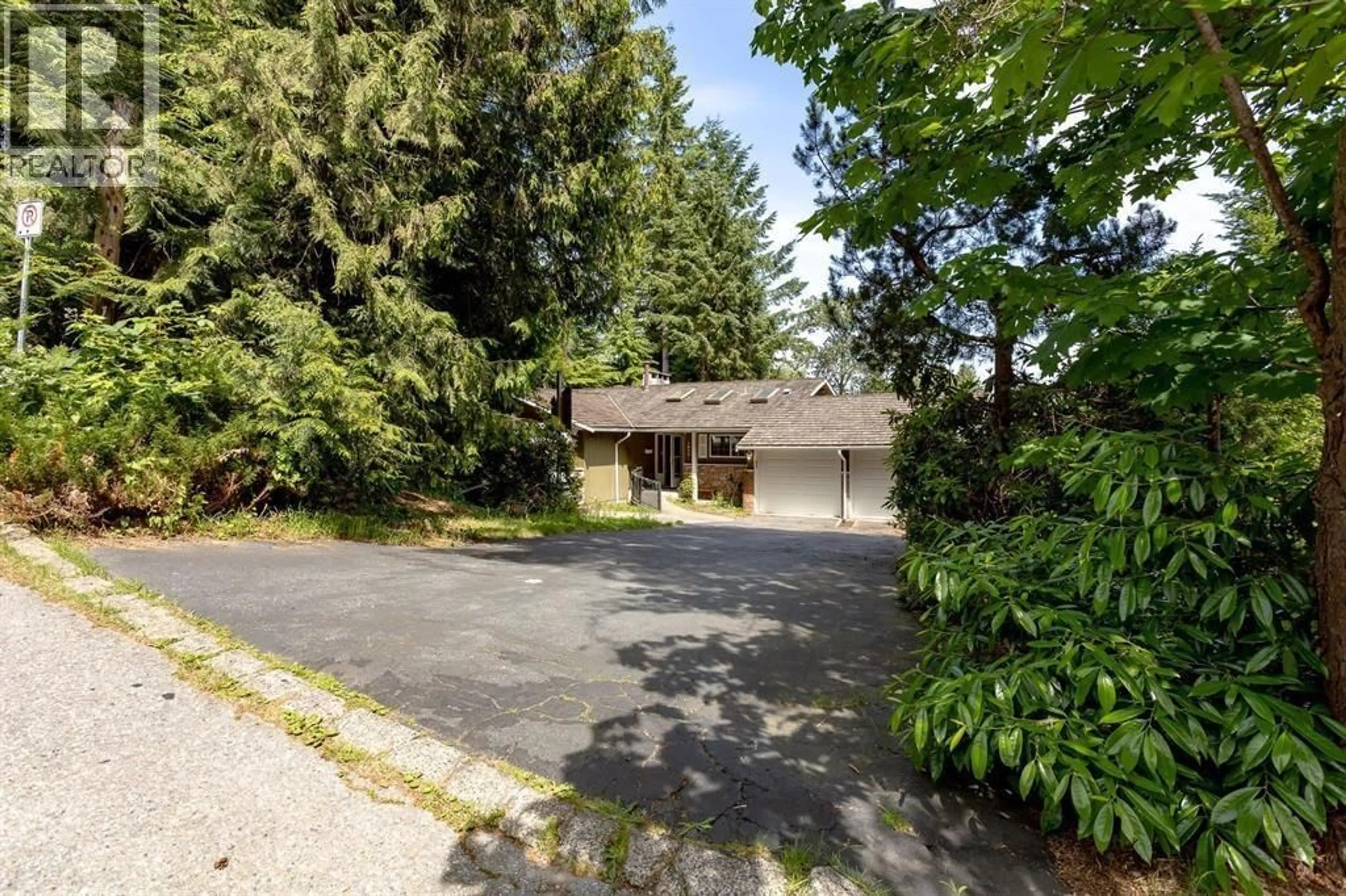 A pic from outside/outdoor area/front of a property/back of a property/a pic from drone, street for 1890 CHARLES STREET, Port Moody British Columbia V3H2M3
