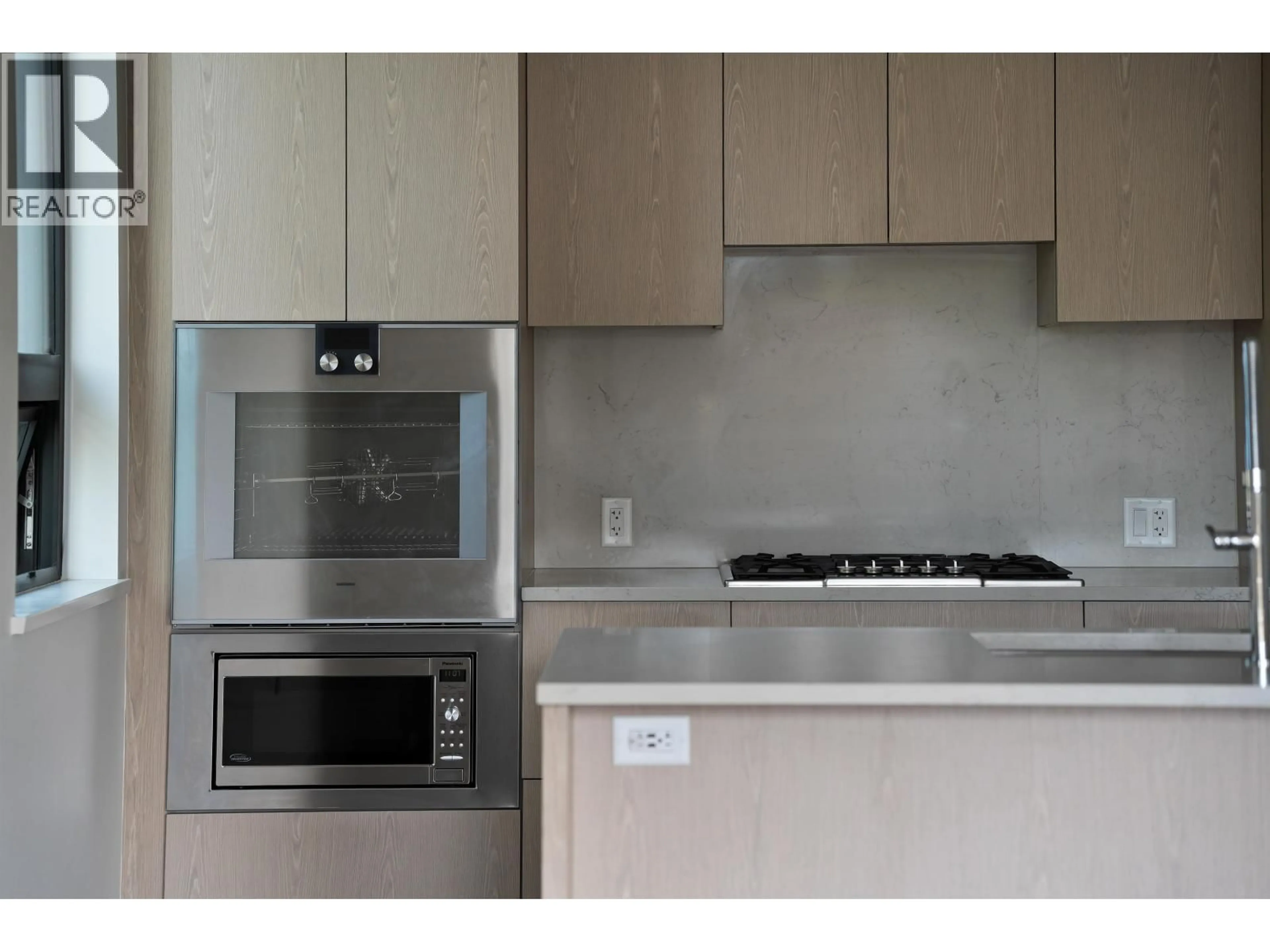Standard kitchen, unknown for 303 - 633 KING EDWARD AVENUE, Vancouver British Columbia V5Z2C6