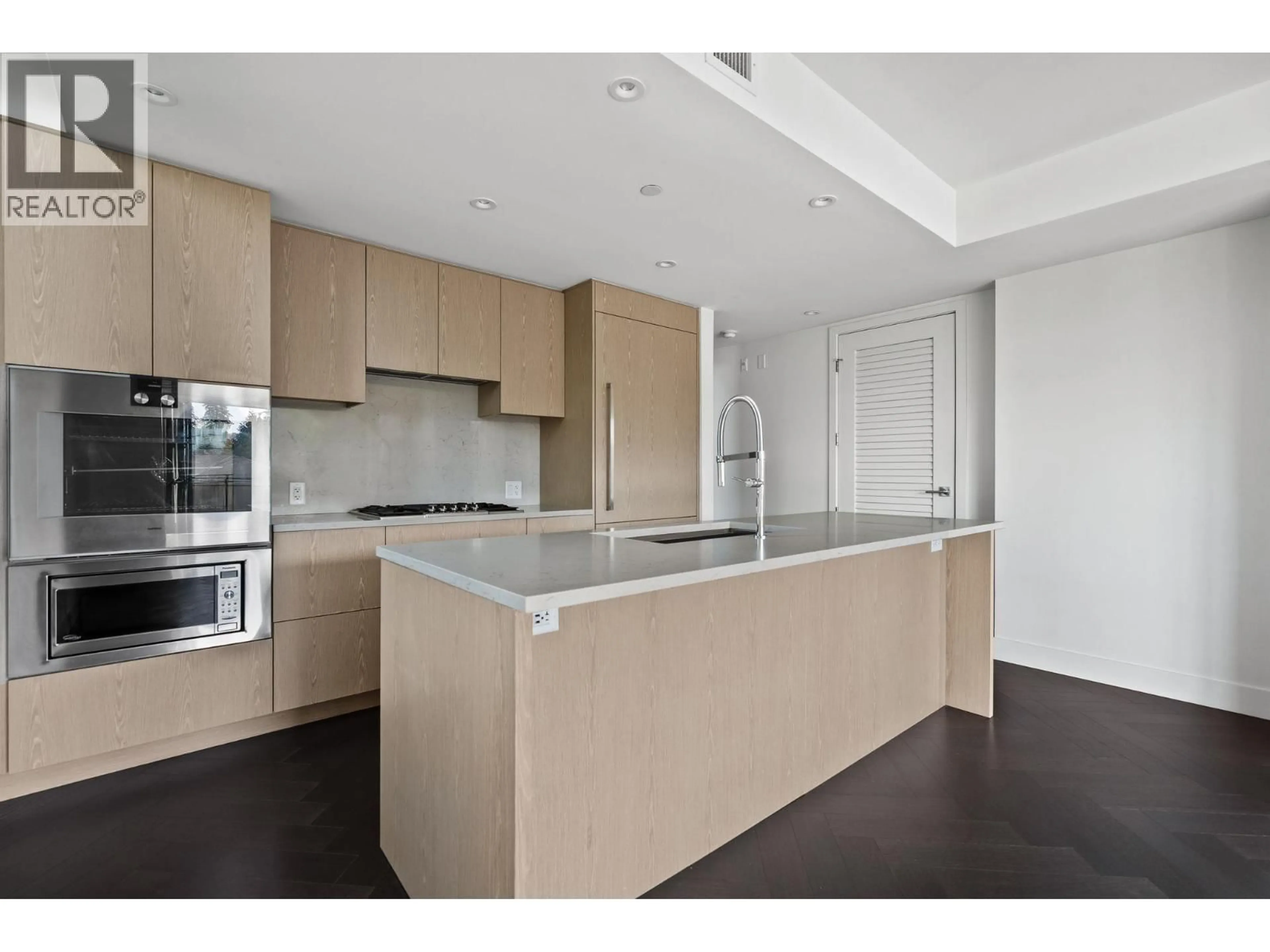 Open concept kitchen, unknown for 303 - 633 KING EDWARD AVENUE, Vancouver British Columbia V5Z2C6