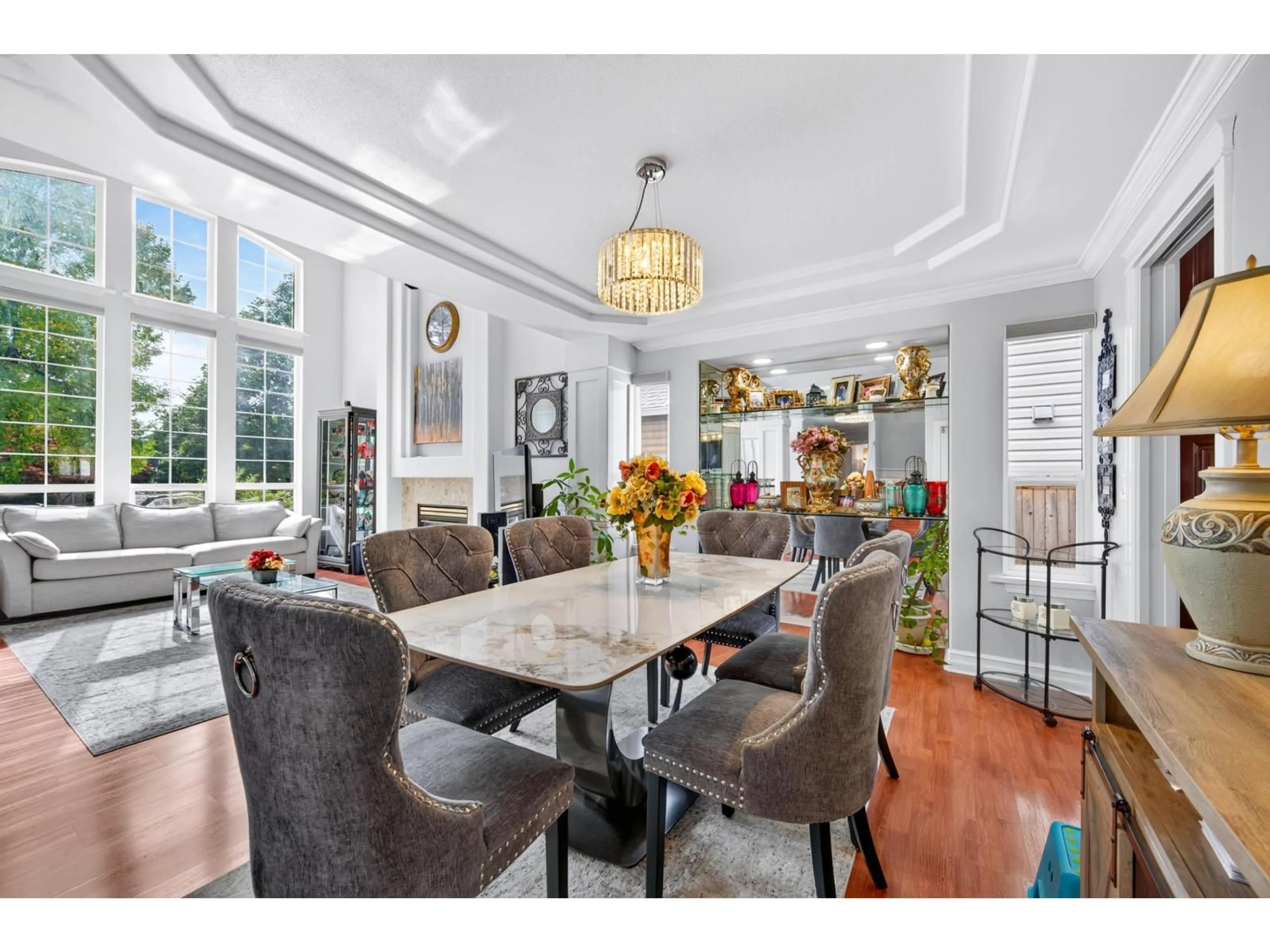 Dining room, ceramic/tile floor for 15467 109A AVENUE, Surrey British Columbia V3R0X6