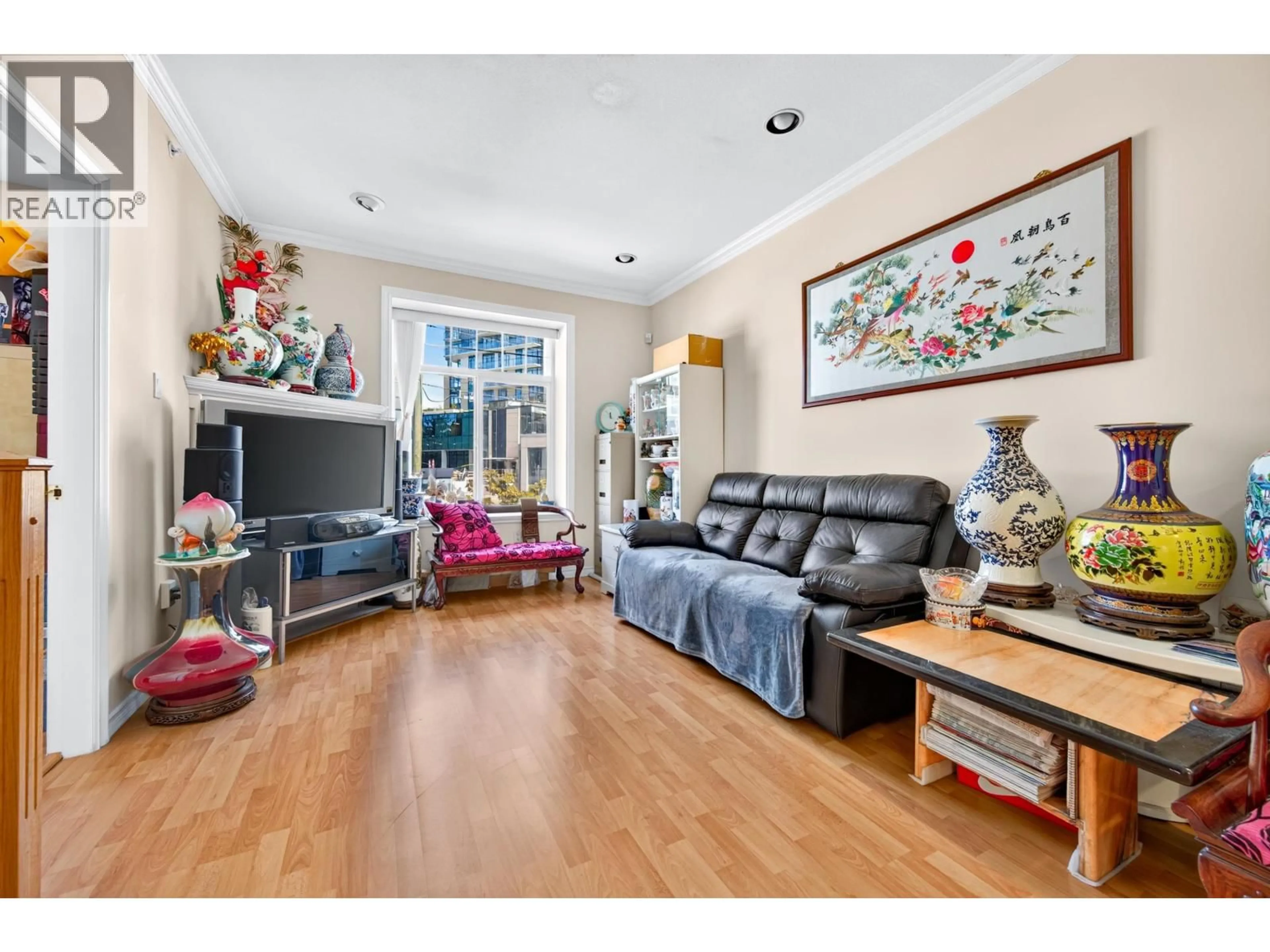 Living room with furniture, unknown for 650 70TH AVENUE, Vancouver British Columbia V6P2X1