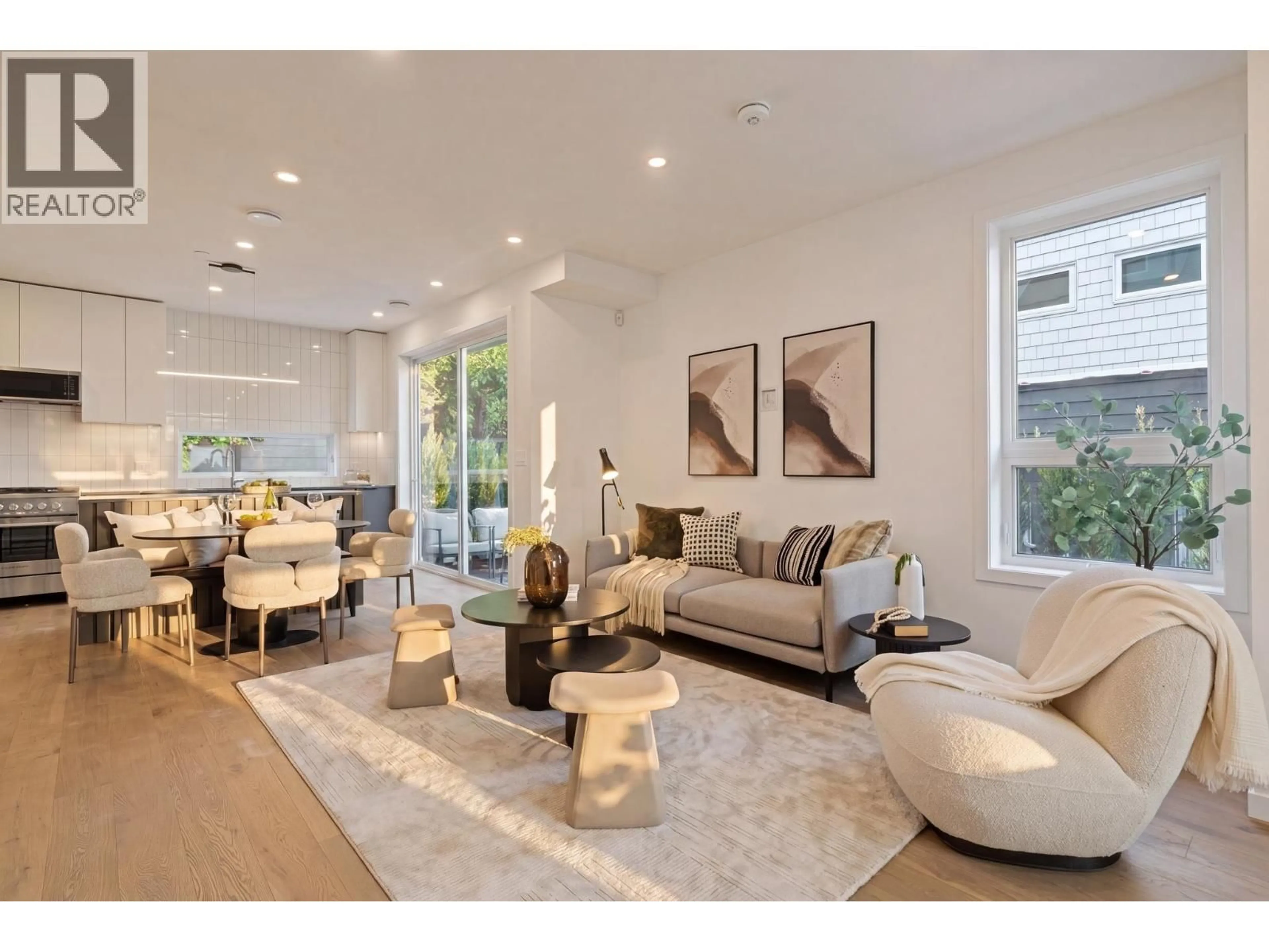 Living room with furniture, unknown for 2796 CAMBRIDGE STREET, Vancouver British Columbia V5K1L7